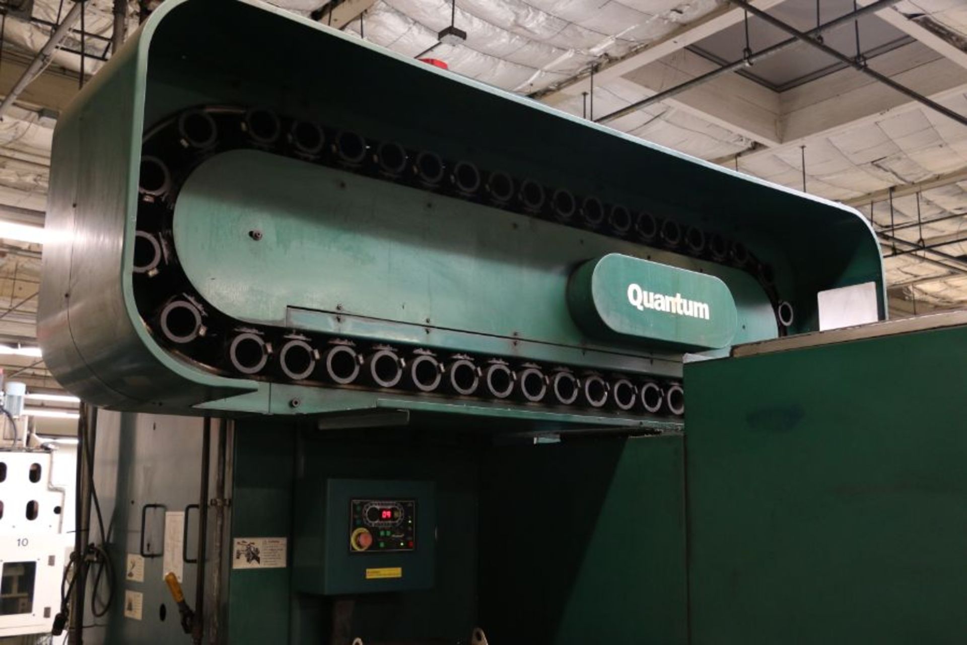 Kasuga Quantum Q-2000V 4-Axis, Fanuc 18iM Control, 80”x30”x20”, 6K RPM, 50 Taper, 40 ATC, 30HP, s/n: - Image 9 of 12