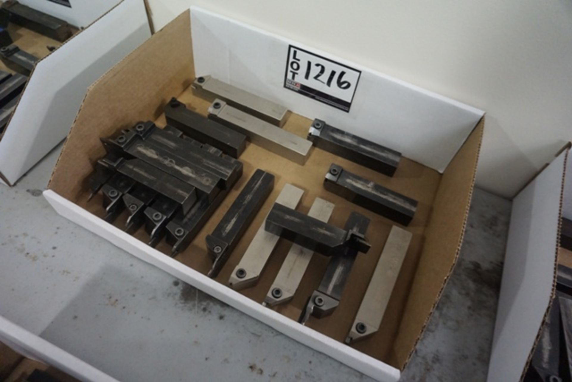 Assorted Carbide Insert Tool Holders - Image 2 of 4