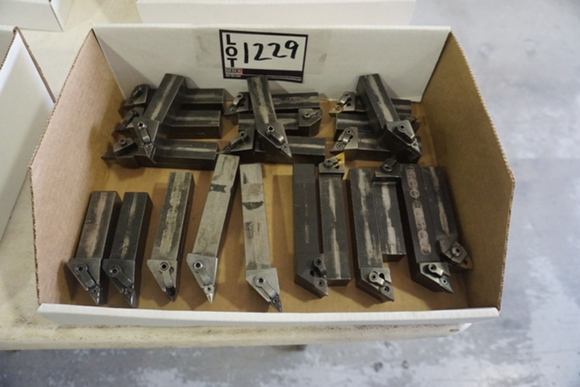 Assorted Carbide Insert Tool Holders