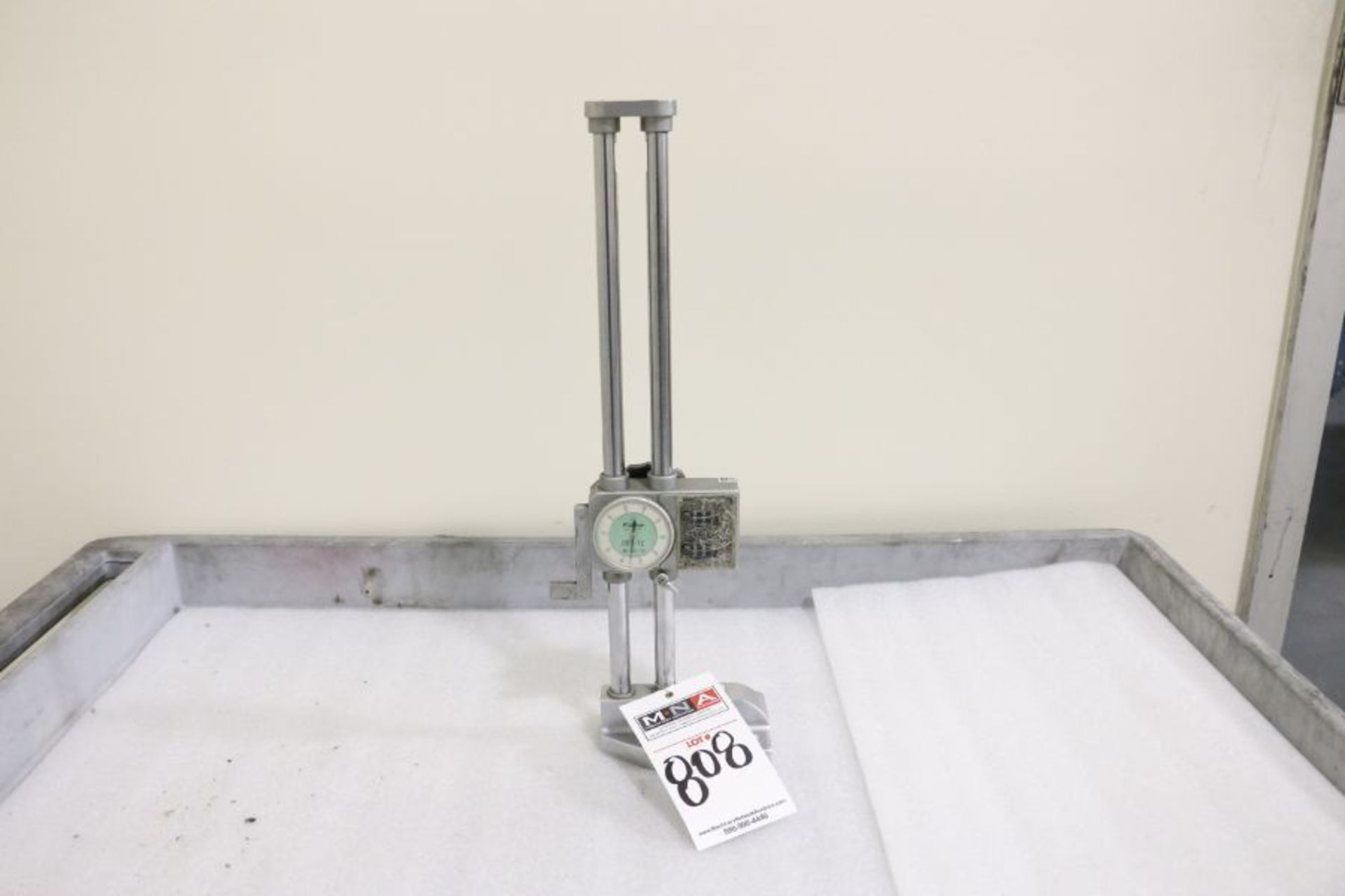 12" Mitutoyo Height Gage