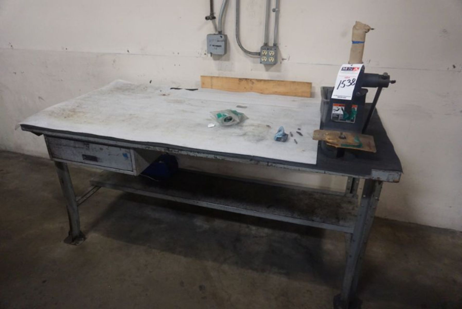 Dake Number 0 Arbor Press with Bench - Image 2 of 4