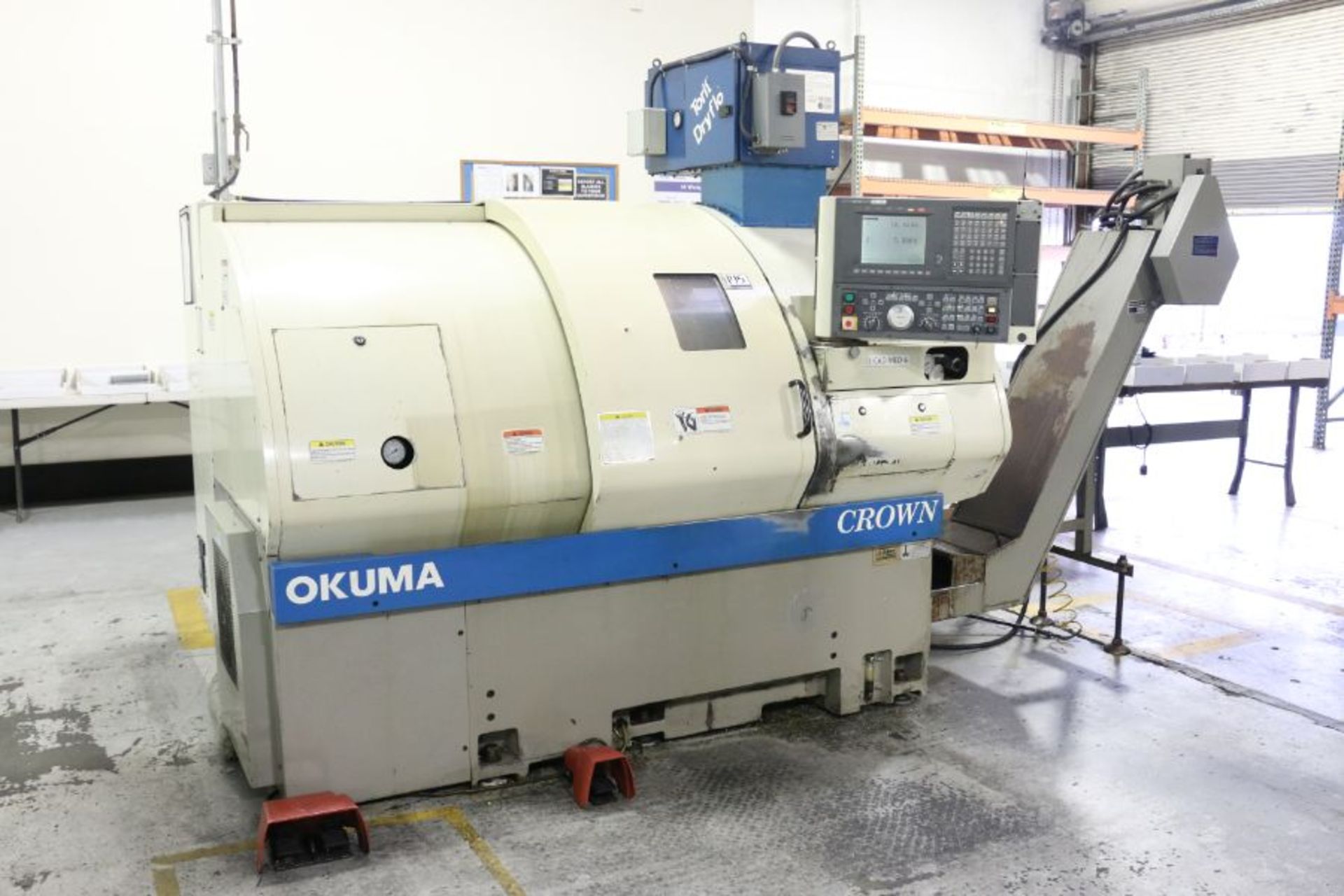 Okuma Crown 762S-SB, OSP-700 control,10.6 turning dia., 19.7" center, 2.4" spindle bore, 12 HP, 4, - Image 2 of 15