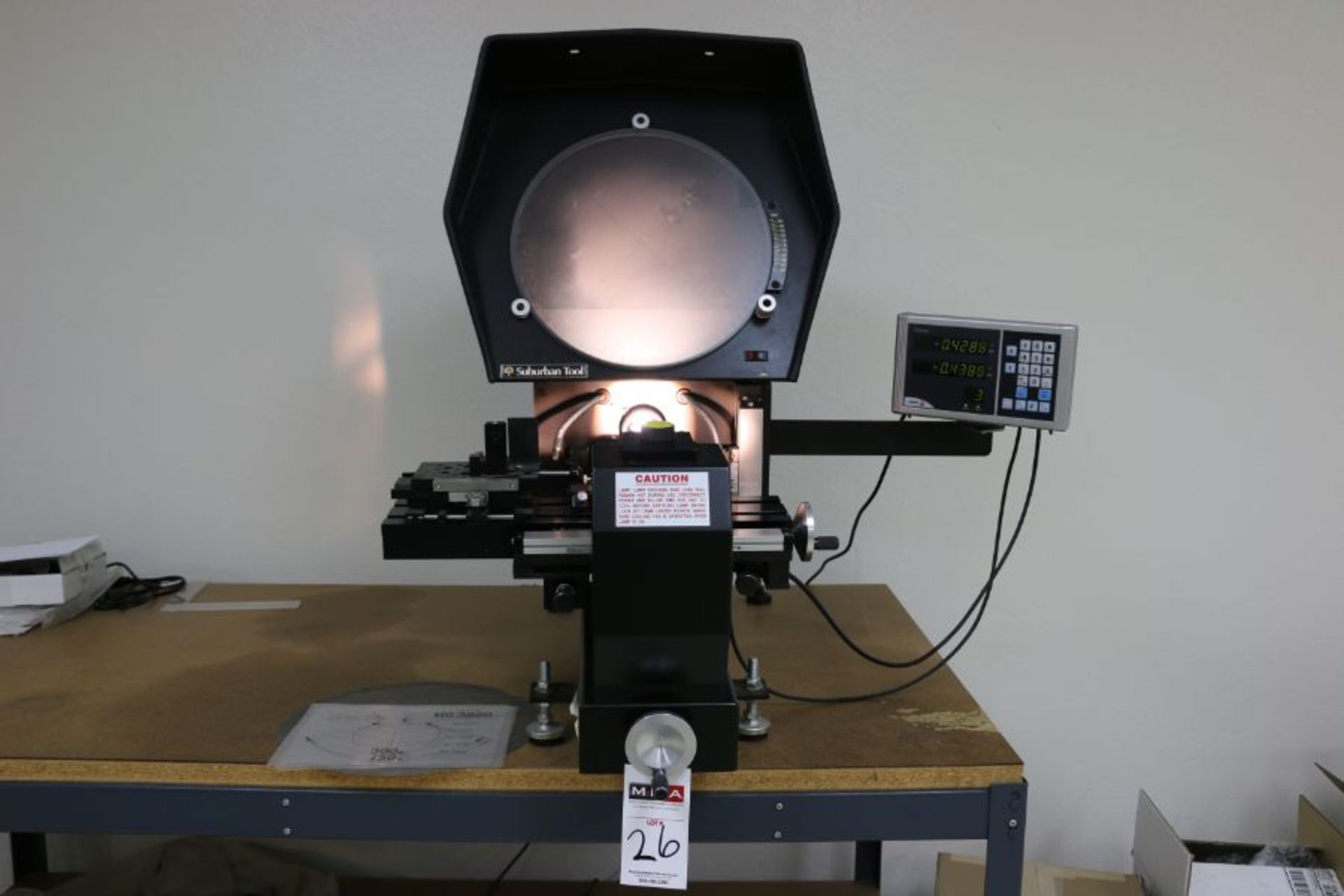 MasterView Optical Comparator with Innova Fagor DRO