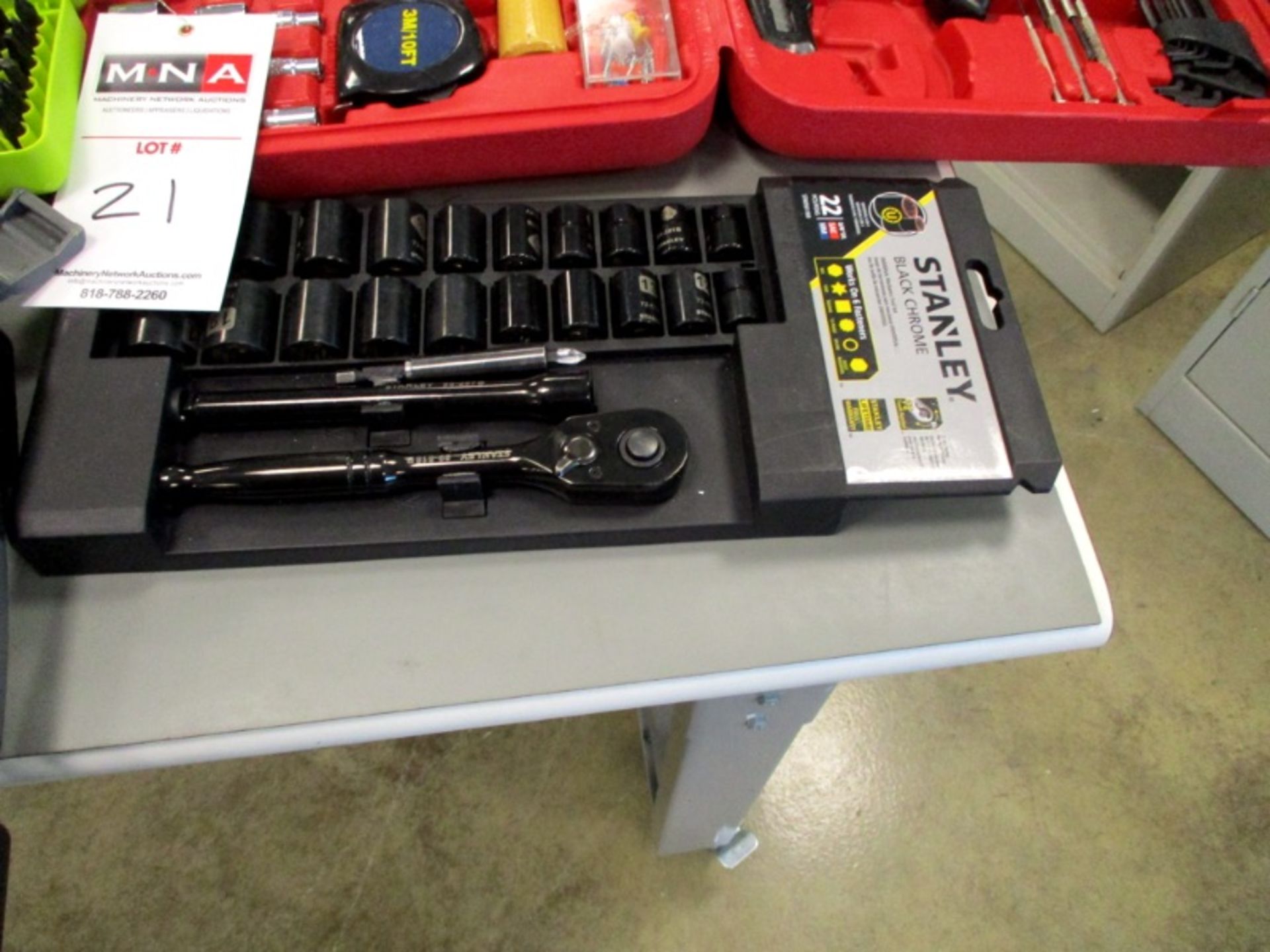 Multi Tool Kits - Amazon Basics Screwdriver set, Stanley Black Chrome Socket Set, Hi Spec Garage - Image 3 of 6