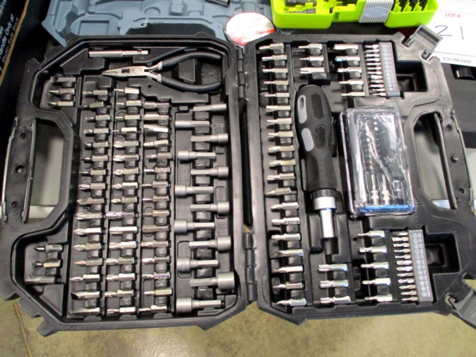 Multi Tool Kits - Amazon Basics Screwdriver set, Stanley Black Chrome Socket Set, Hi Spec Garage - Image 2 of 6