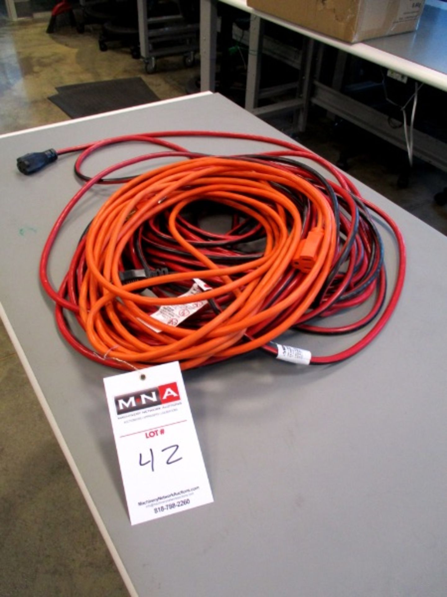 100' Husky Extension Cord and 10' Cord