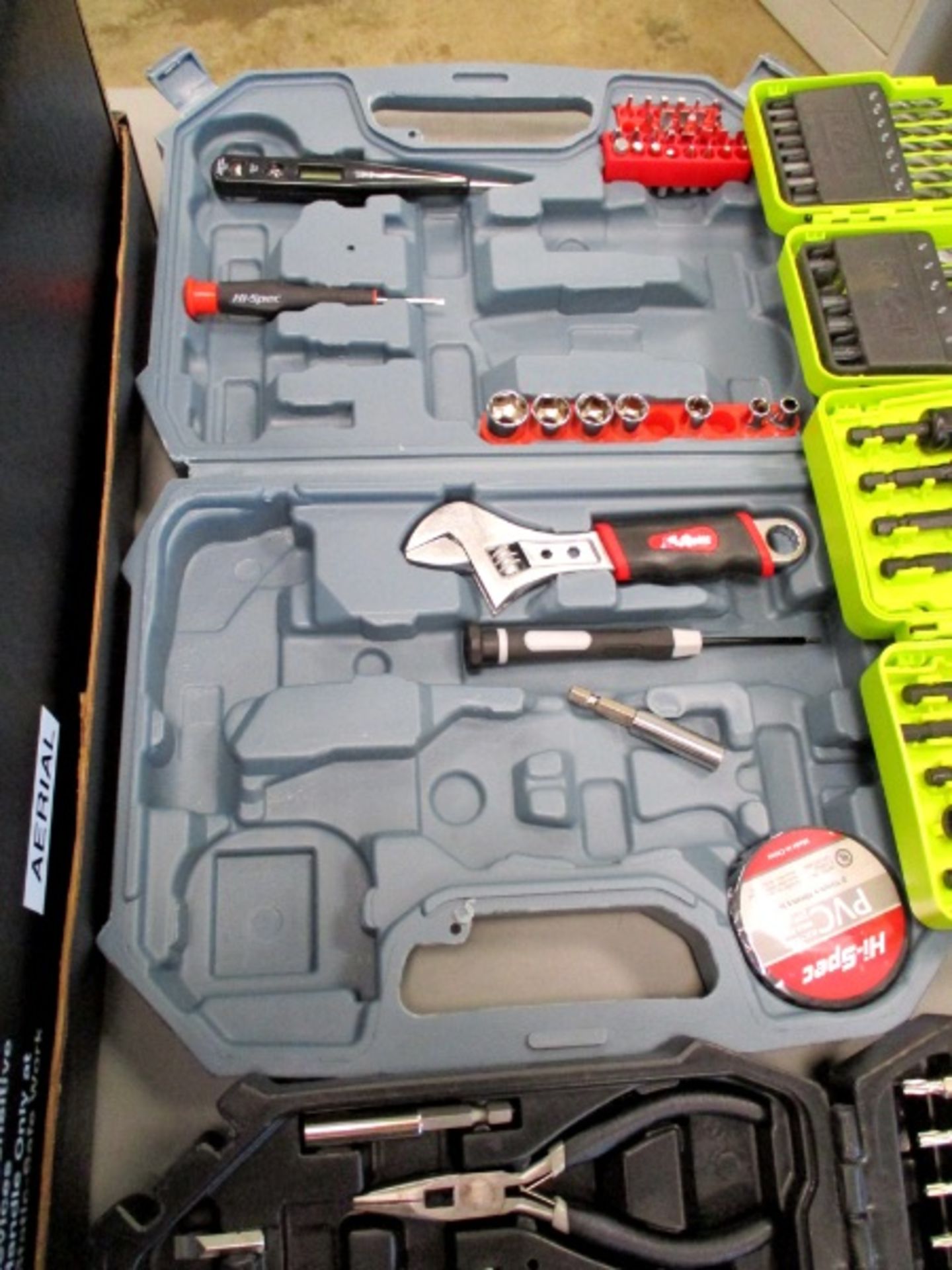 Multi Tool Kits - Amazon Basics Screwdriver set, Stanley Black Chrome Socket Set, Hi Spec Garage - Image 6 of 6