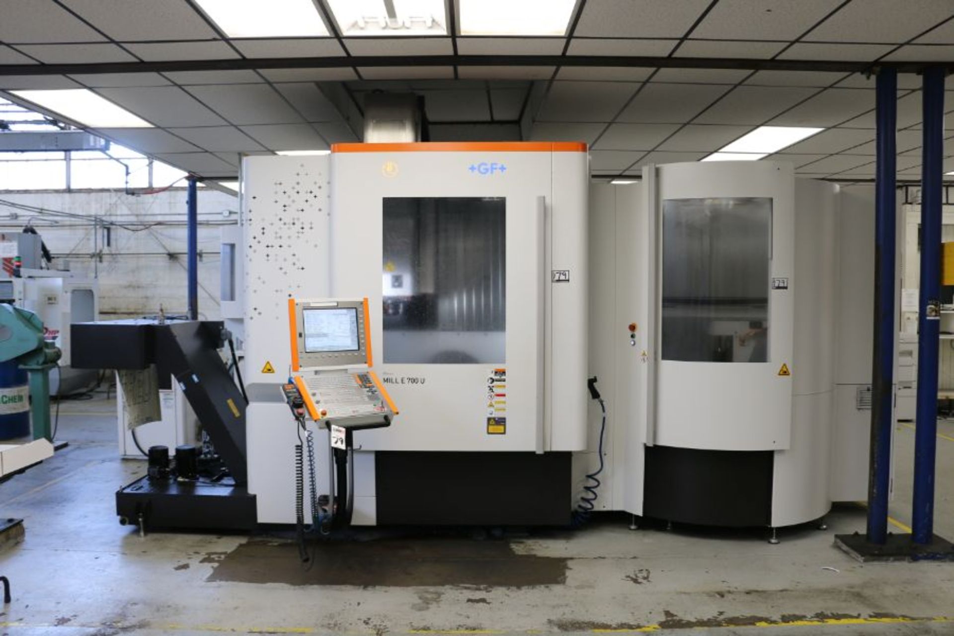 2018, GF Mikron Mill E 700U Full 5-Axis Simultanious VMC, HH iTNC 530 Ctrl , 3R System 770-5 Table - Image 2 of 22