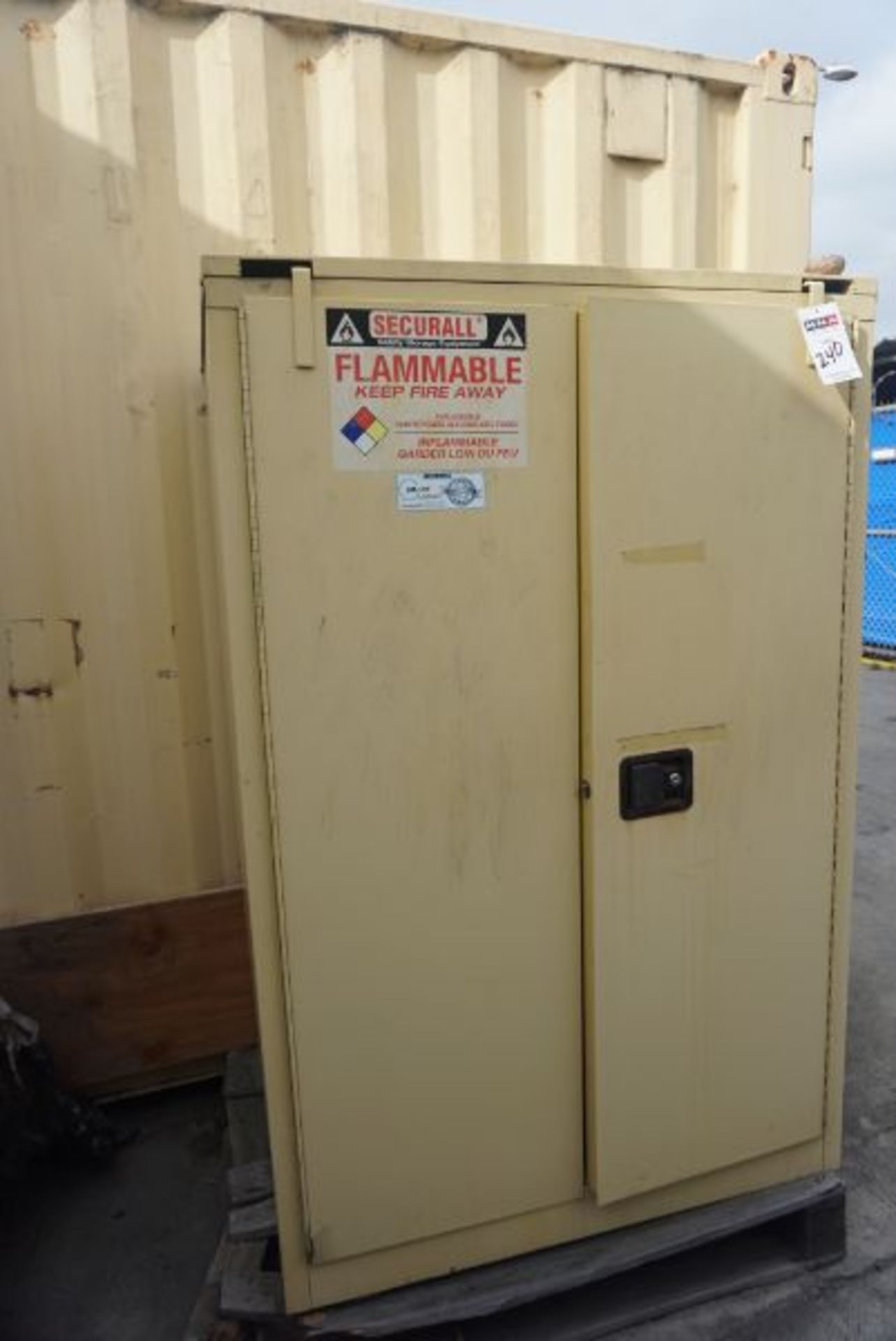 Securall Flammable Liquid Storage - Image 4 of 4