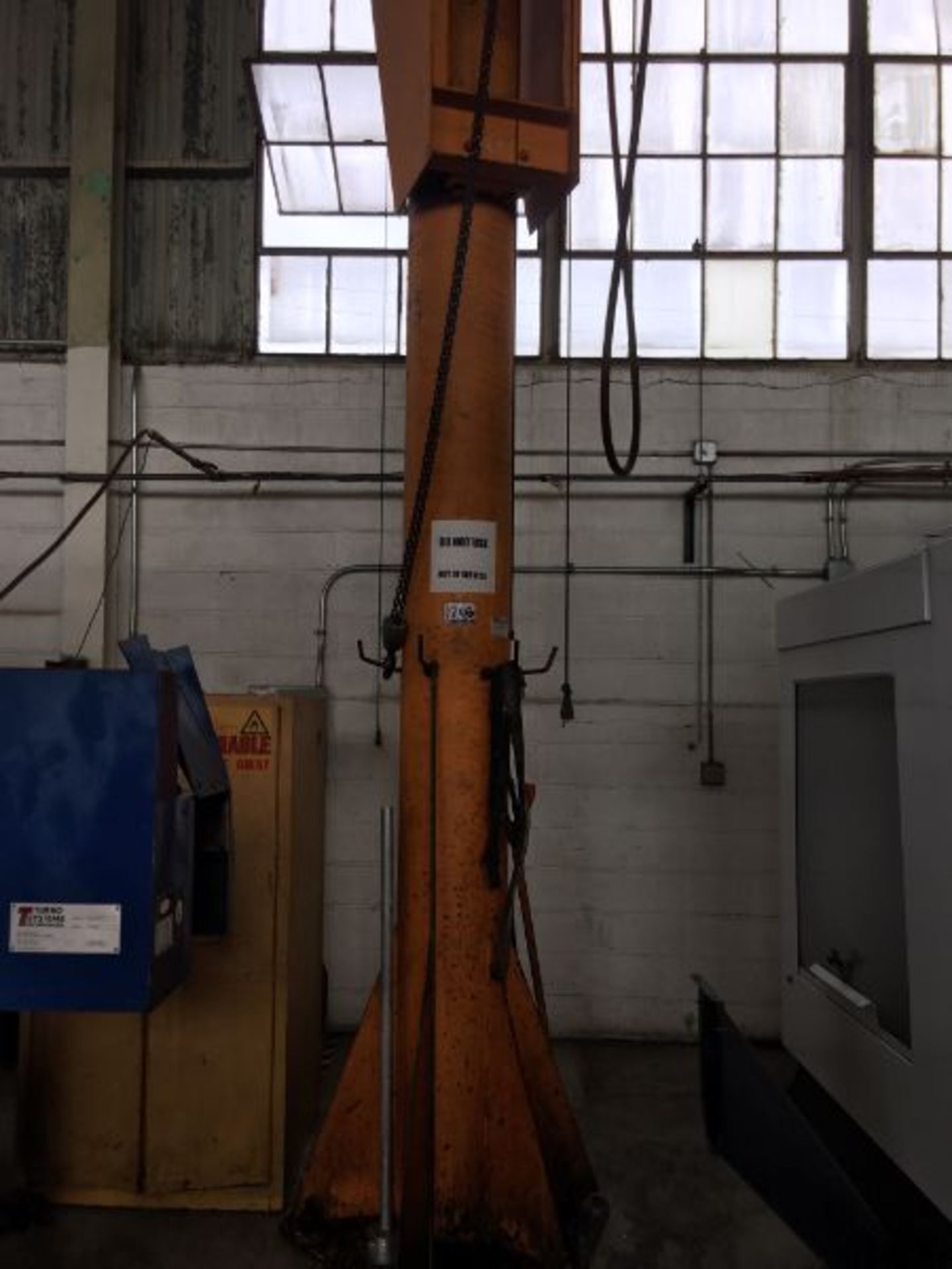 Abell -Howe 1 Ton w/10 ft Arm Jib Crane - Image 2 of 5