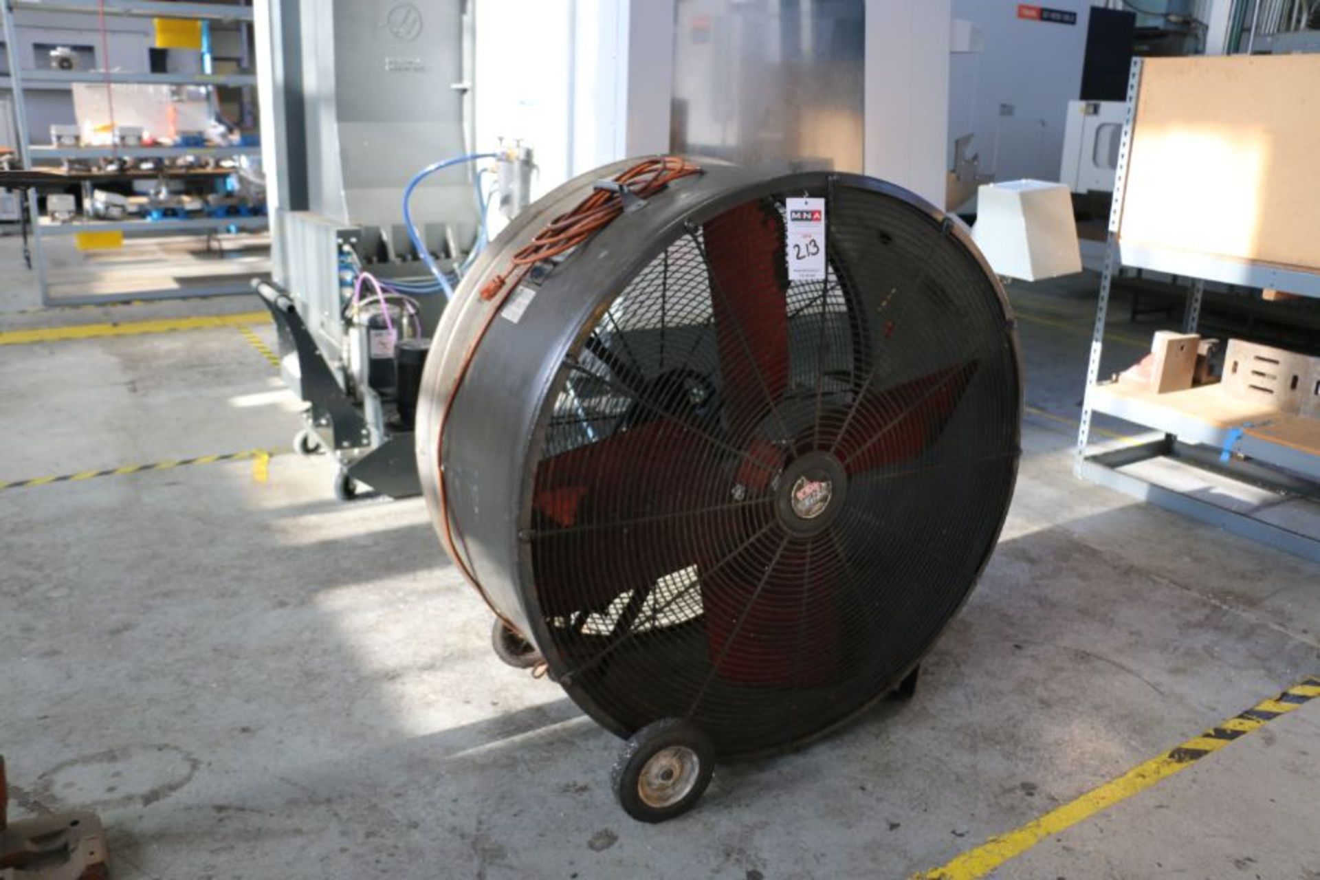 Heat Buster Shop Fan - Image 2 of 3