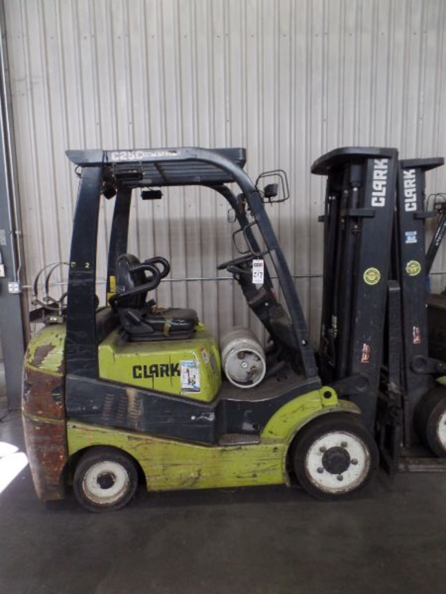 Clark C25 CL 4500lbs Cap. LPG Forklift, s/n C23200289588 *Needs Battery*