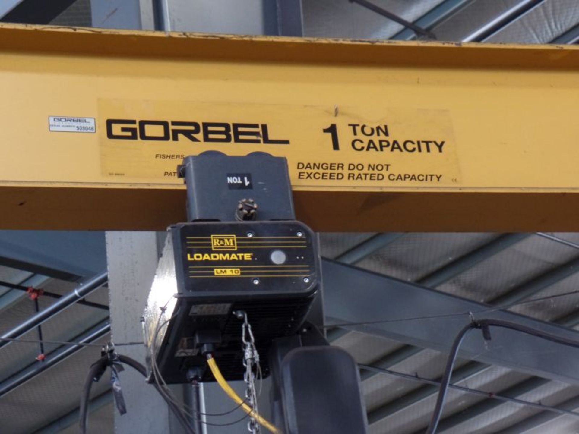 1 Ton Gorbel Jib Crane RM Loadmate 1 Ton Hoist - Image 2 of 4