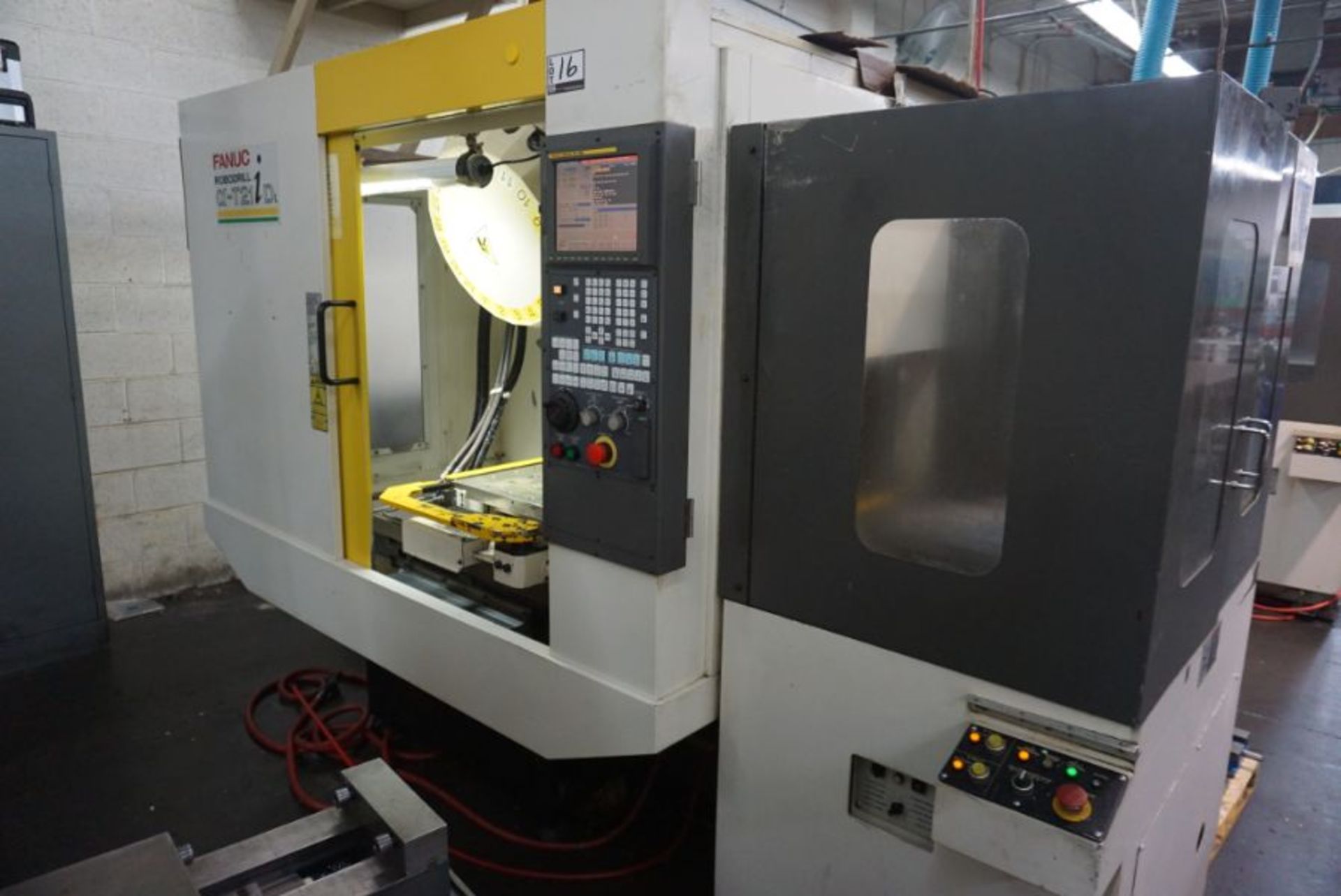 Fanuc Robodrill a-T21iDL, Fanuc 16iMC control, New 2004 - Image 2 of 7