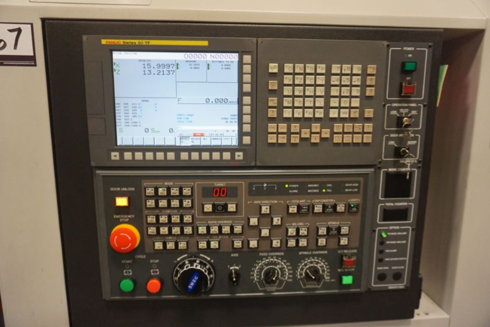 Samsung SL2500 CNC Lathe, Fanuc 0i-TC Control, New 2016 - Image 6 of 7