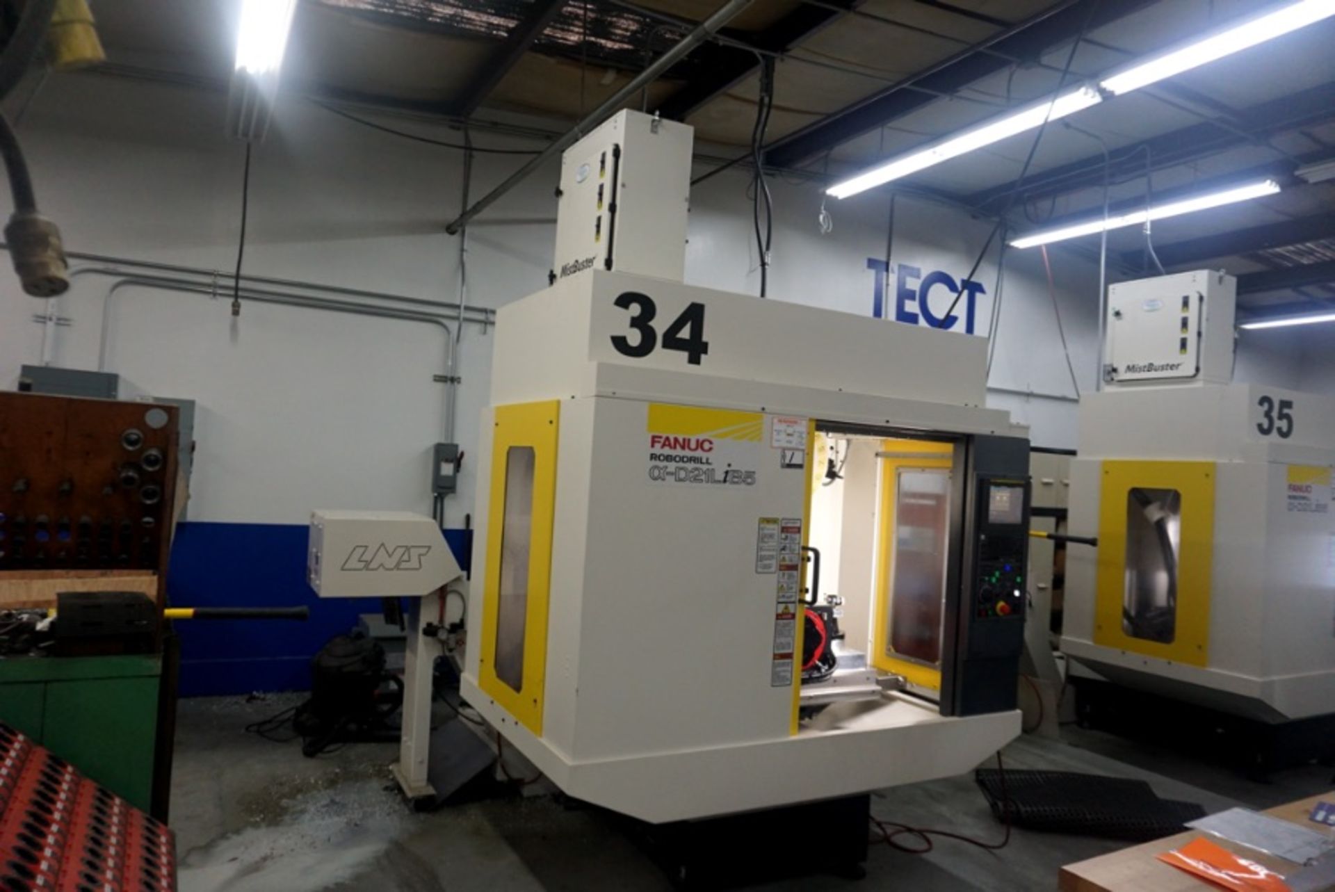 Fanuc Robodrill D21LiB5 5-Axis Ready Vertical Machining Center, Fanuc 31i-B5 Control, New 2018 - Image 2 of 6