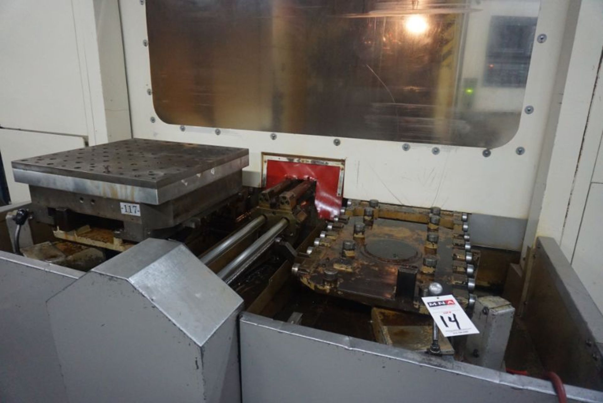 Okuma 600H HMC, OSP 7000M Control, 39.45” x 31.57” x 29.64” Travels, 360 Deg. By 1 Deg., (2) - Image 4 of 9