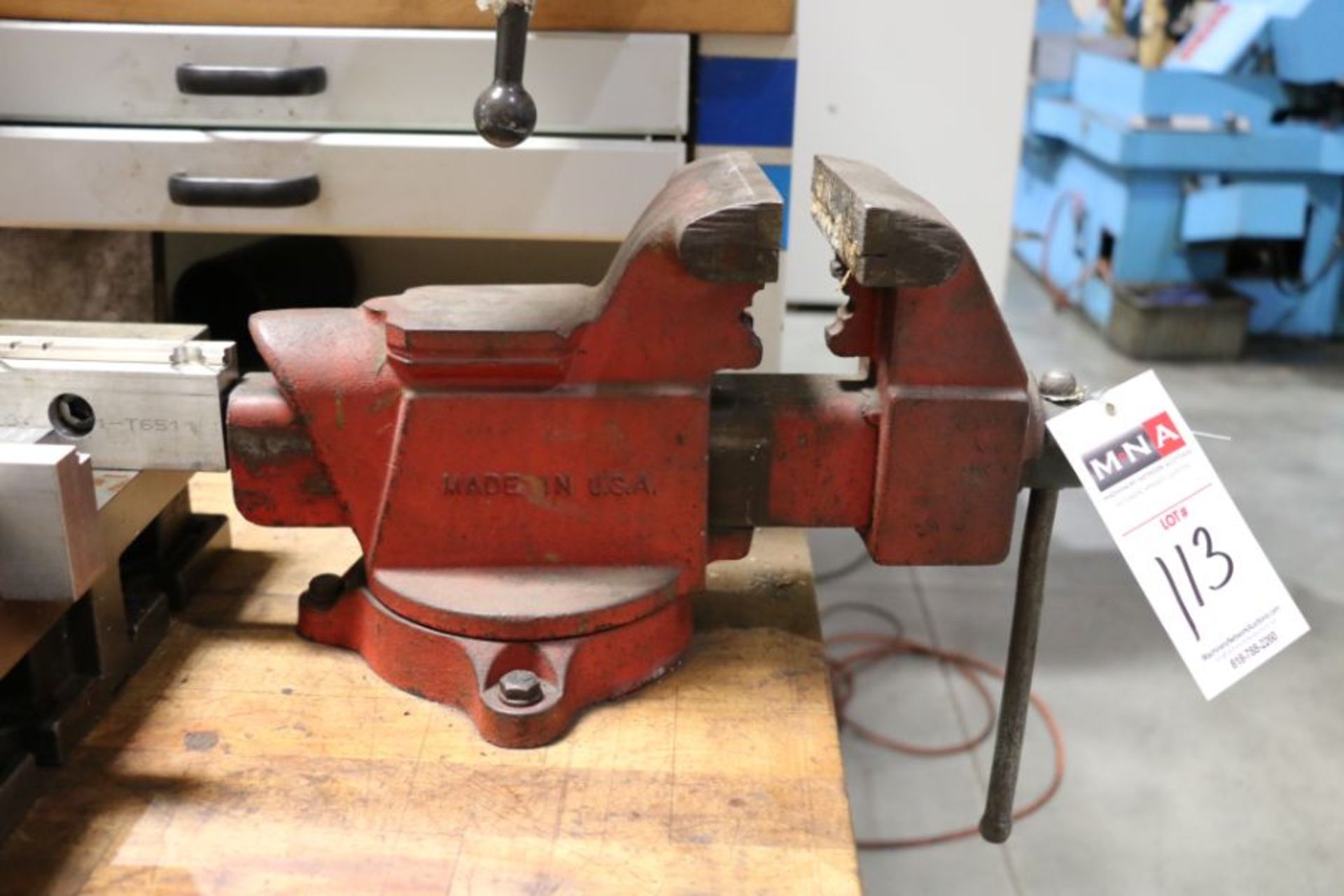 Bench Vise - Image 2 of 2