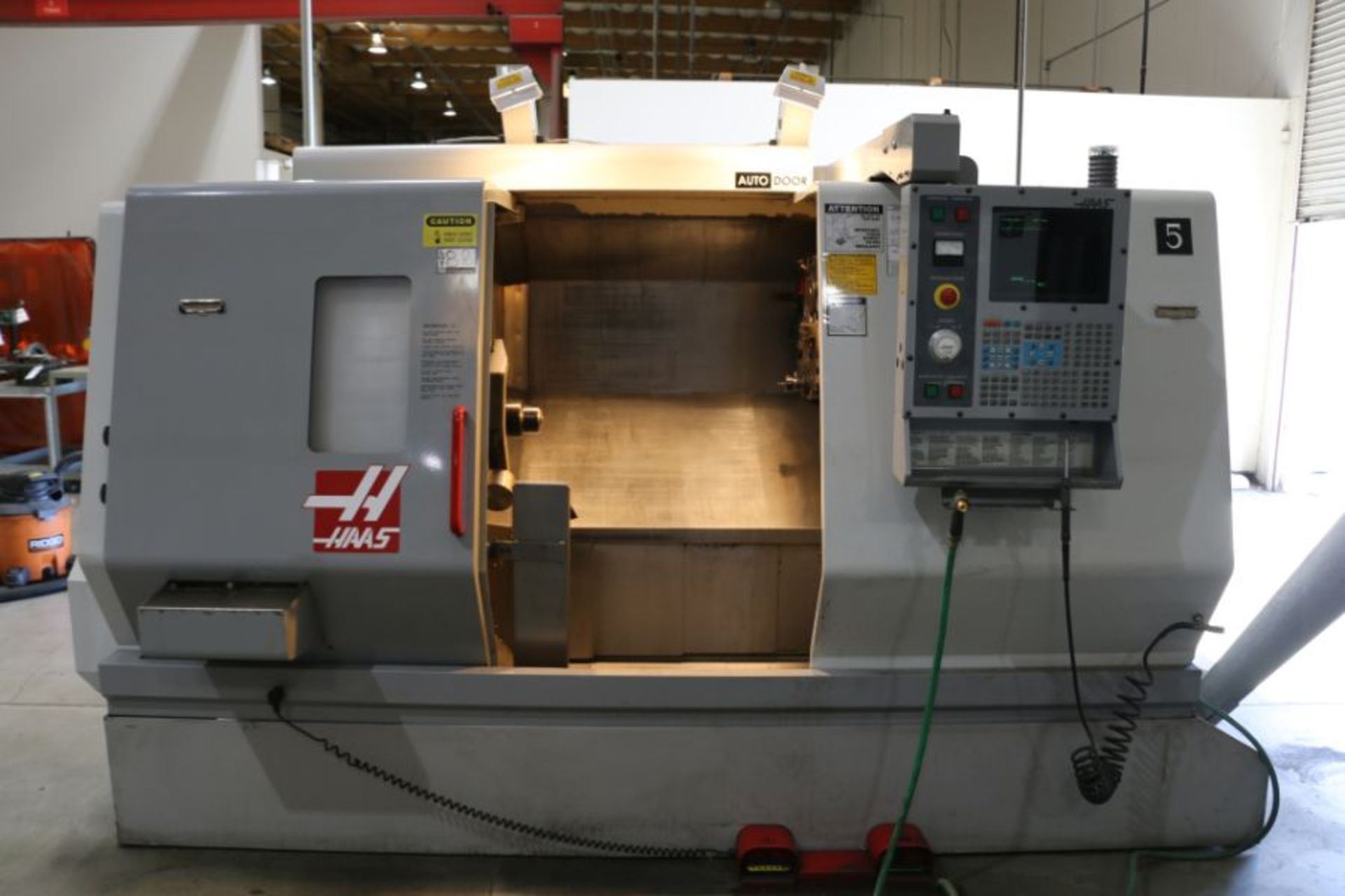 Haas TL-25 CNC Lathe, Collet Nose, 12 Position Turret, s/n 65420, New 2002 - Image 2 of 9