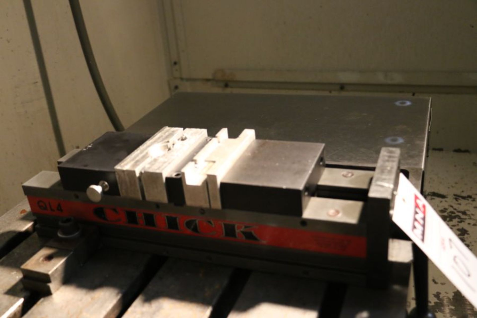 Chick QL4 Double Lock Vise - Image 5 of 5