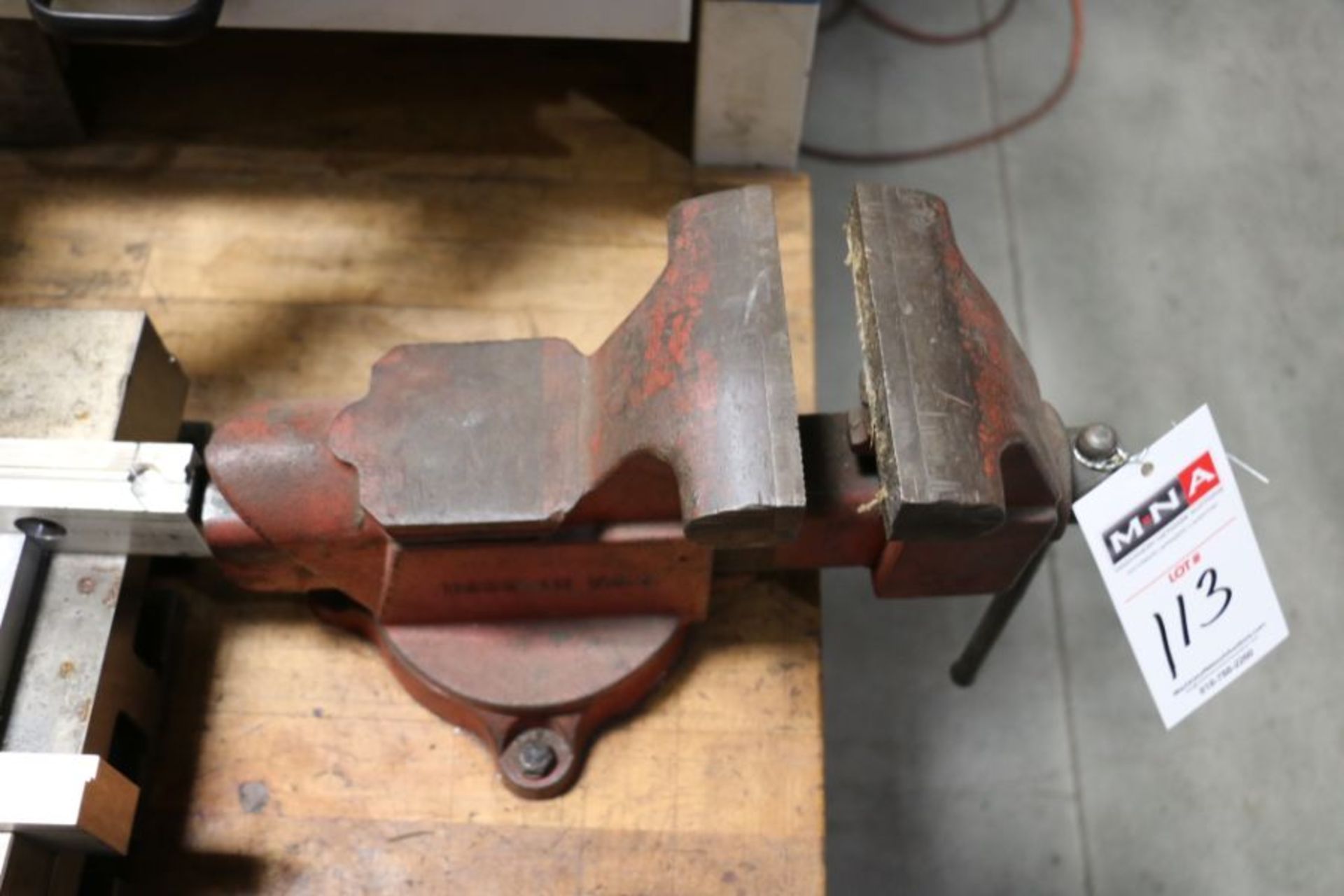 Bench Vise