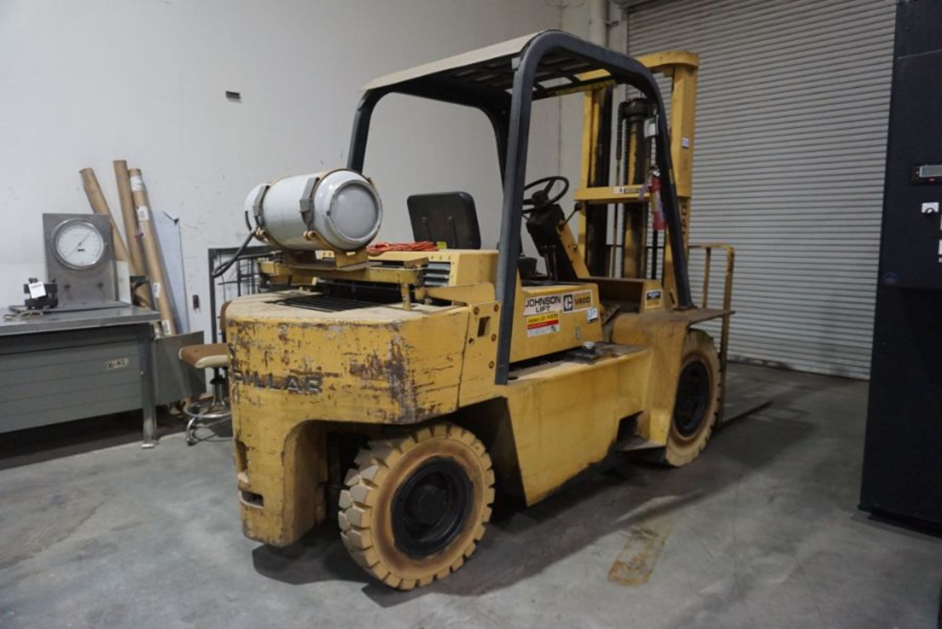 Caterpillar V80D 8000 LBS. Forklift, 2 Stage Mast, s/n 40X01136 - Image 2 of 6