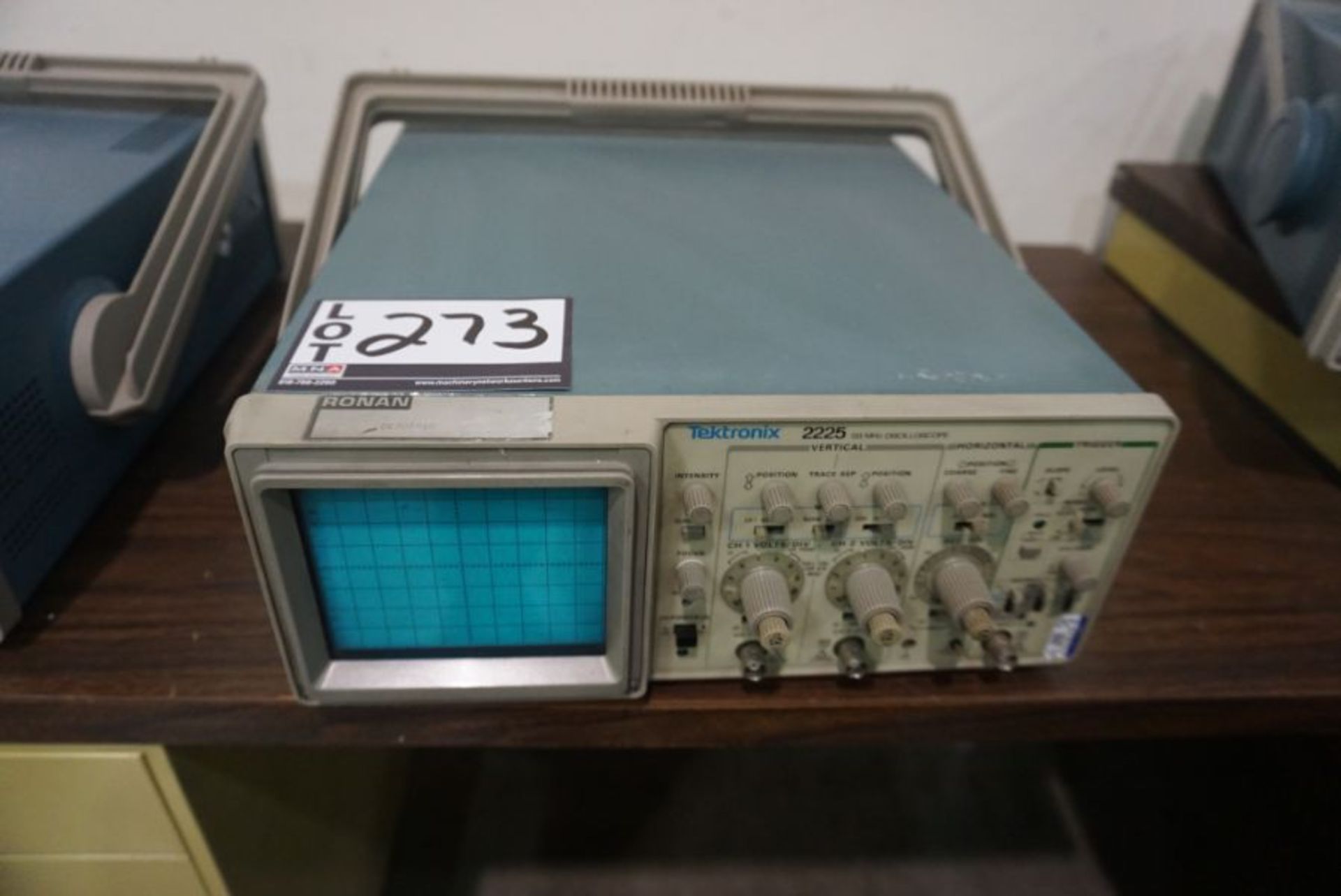 Tektronix 2225 50 Mhz Oscilloscope