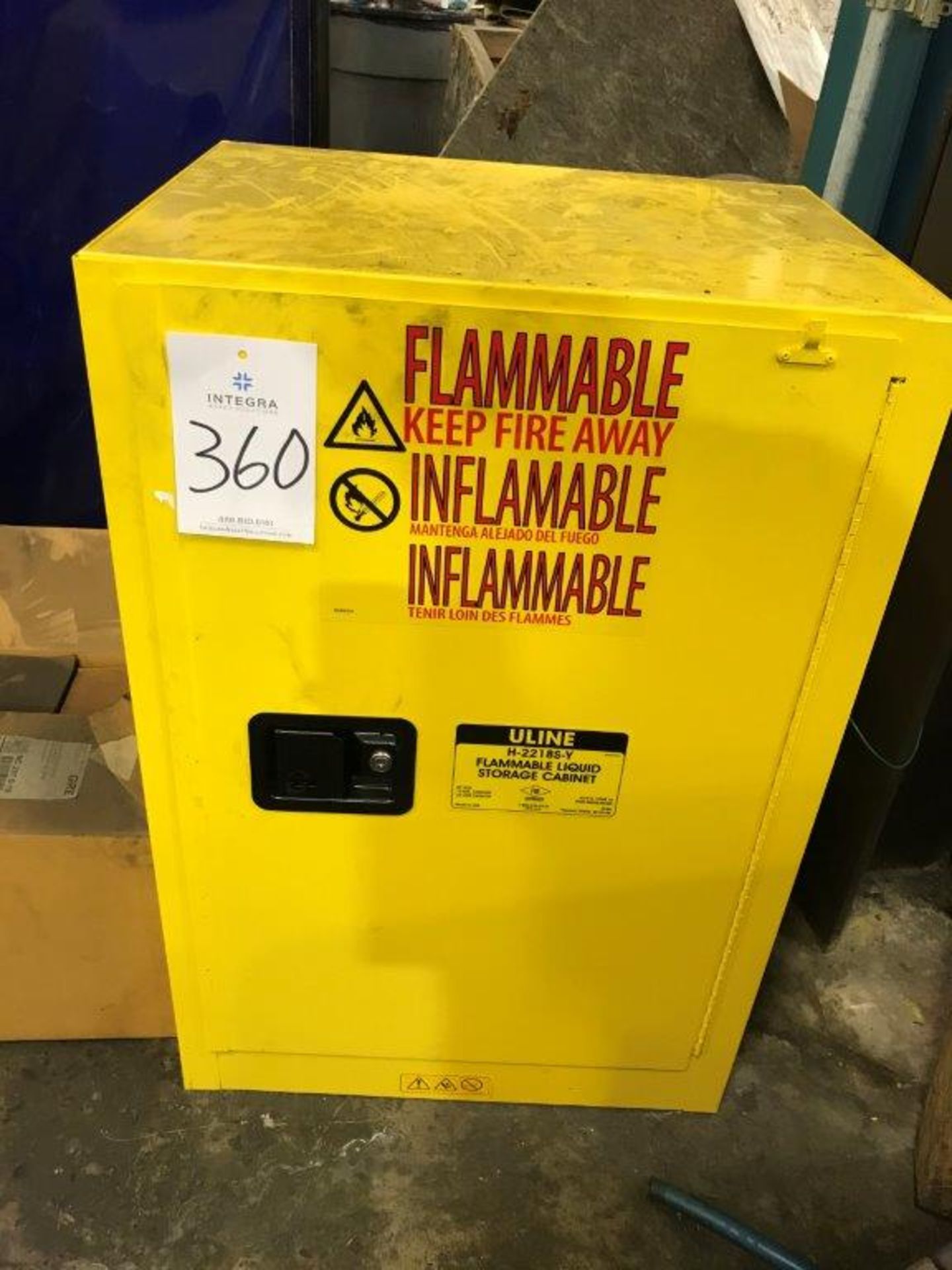 Uline H-2218S-Y, 12-Gallon Flammable Liquids Storage Cabinet