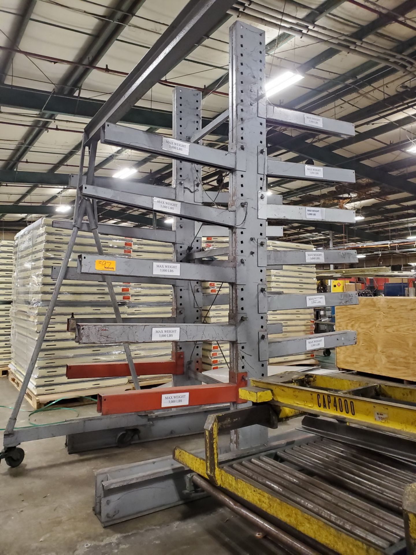 Heavy Duty Double-Sided Cantilever Rack