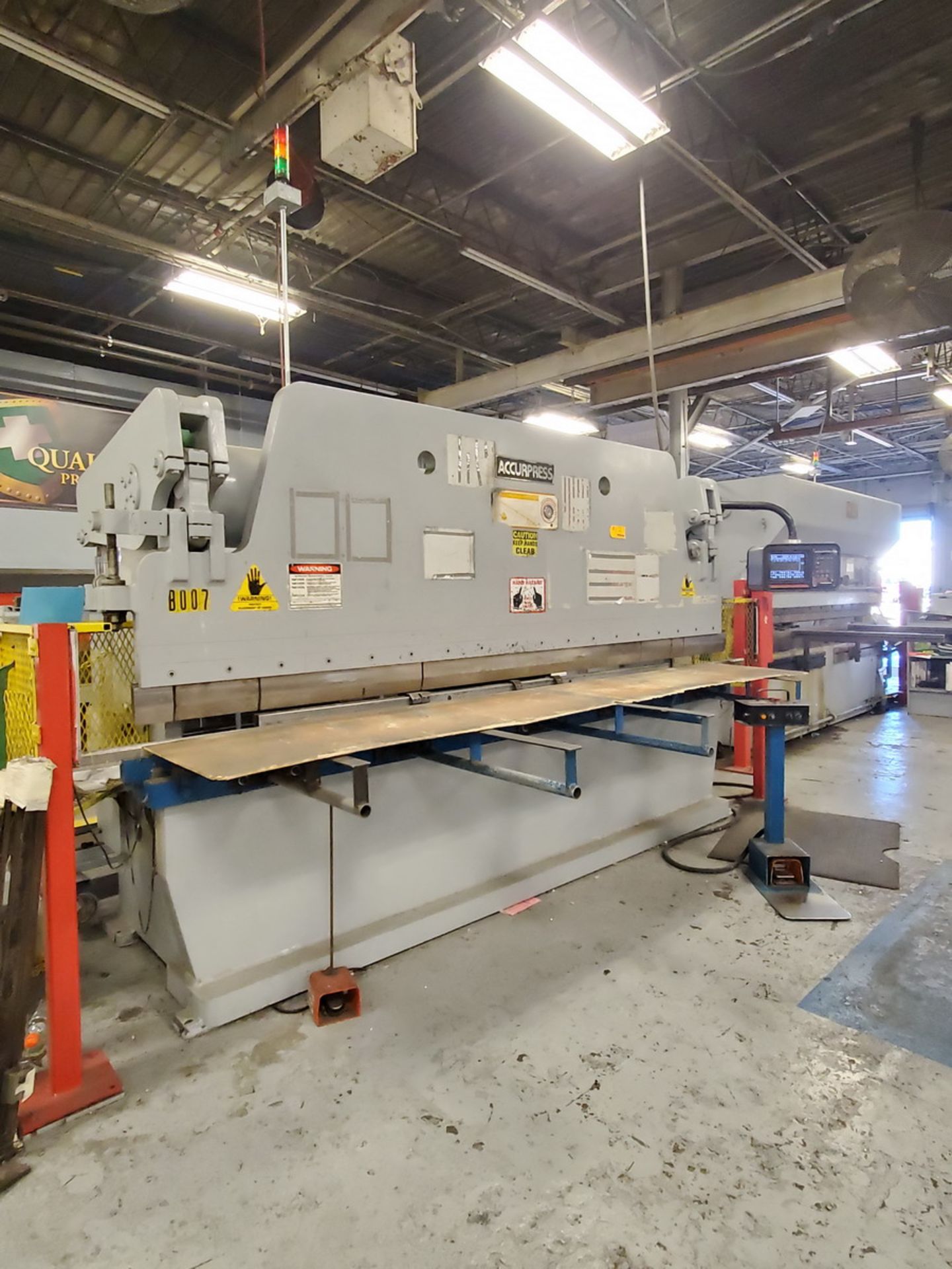 175 Ton x 12’ Accurpress CNC Press Brake (1991), Model 717512