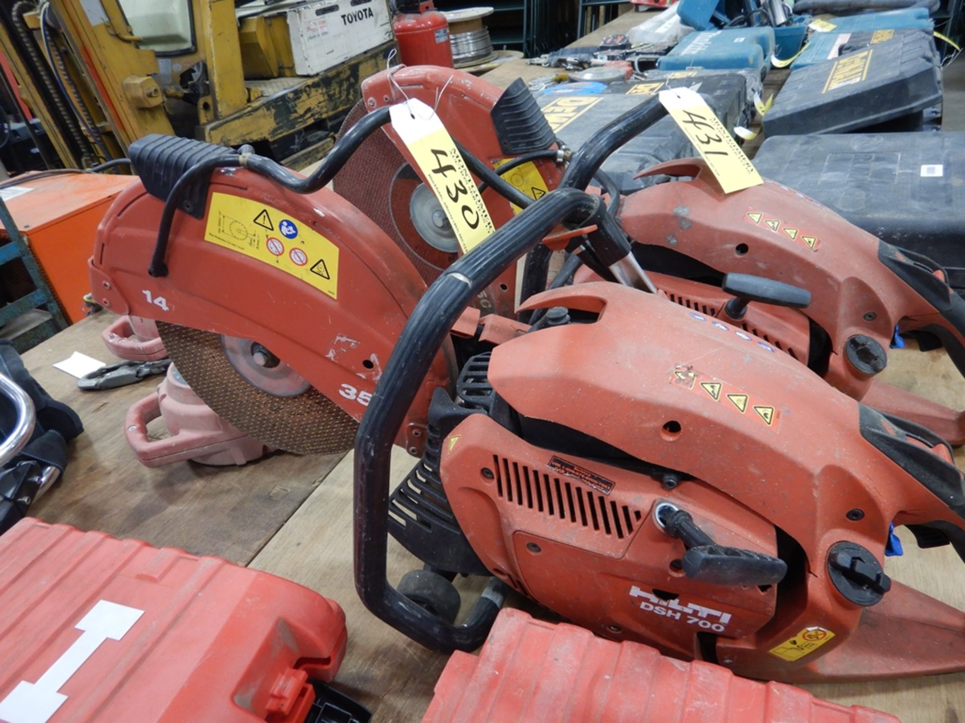 HILTI DS8700 GAS POWERED CHOP SAW, RECENTLY SERVICED