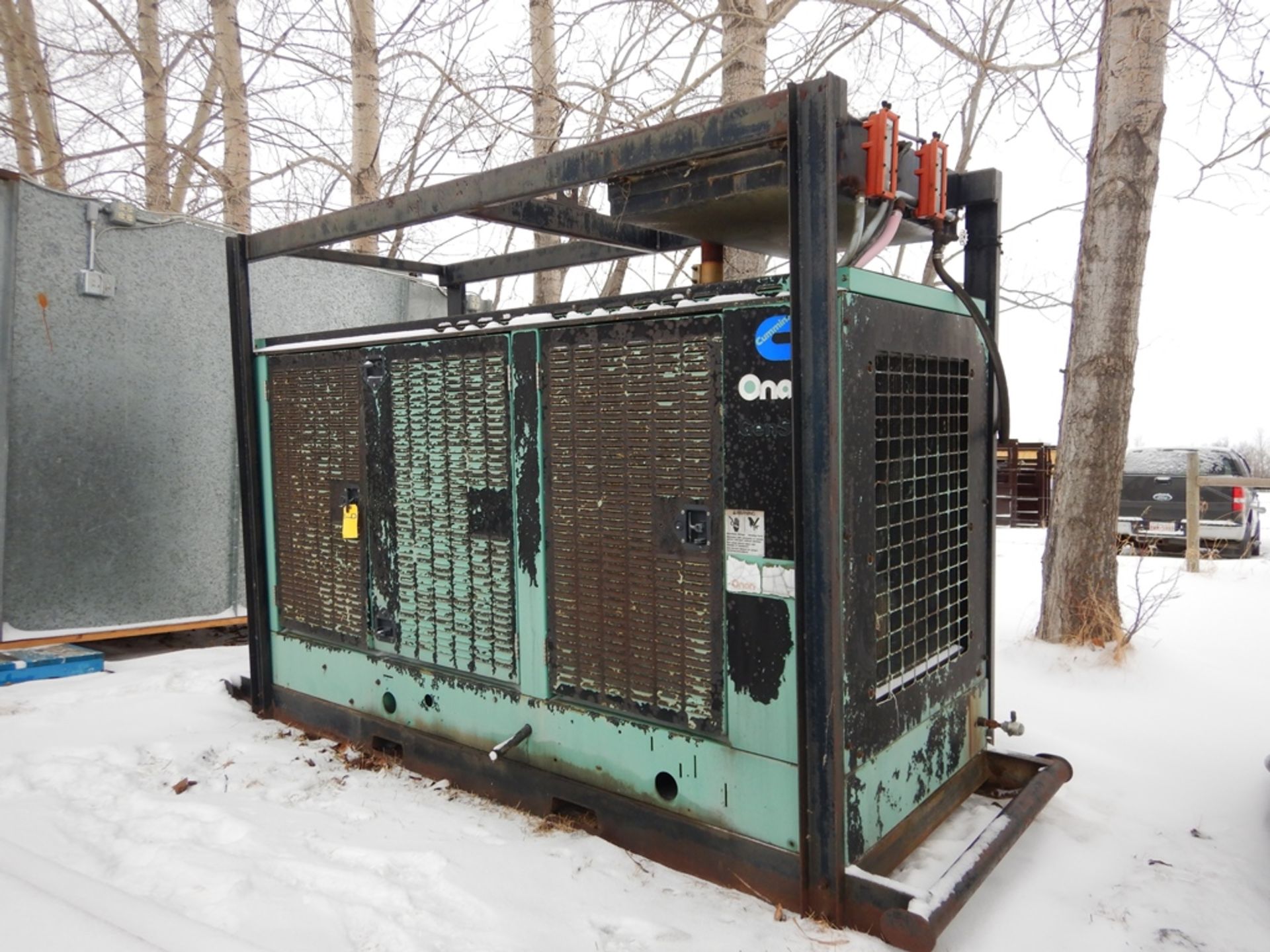 ONAN SKIDDED STAND BY POWER ENGINE W/FORD Ng ENGINE, MODEL 80GGHC, 80 KVA, 1/3 PHASE,