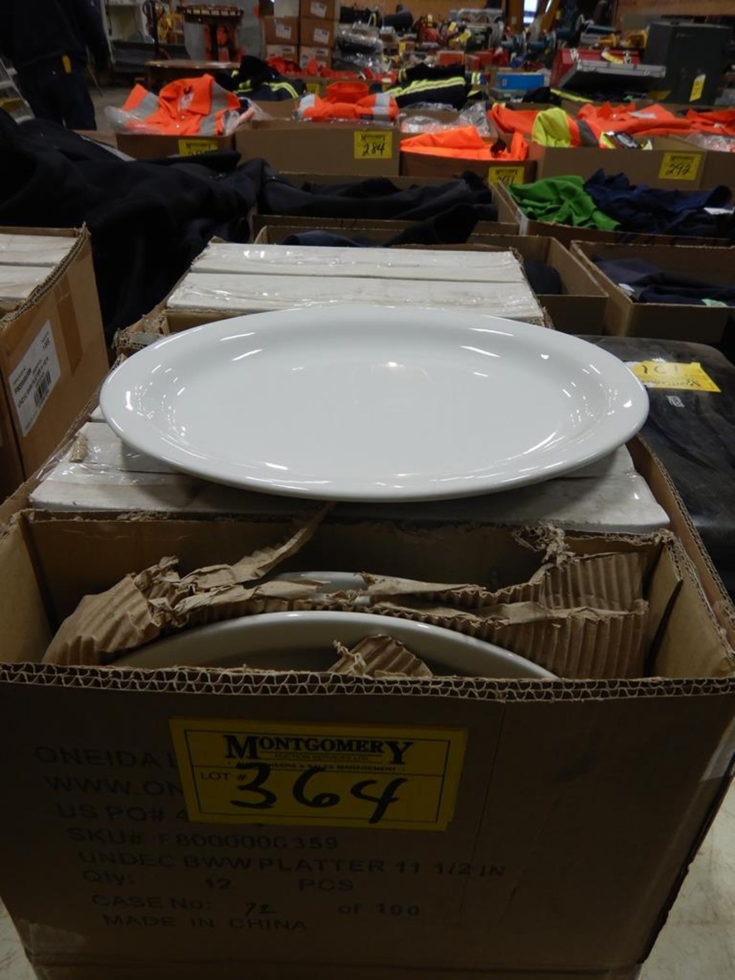 L/O 11.5" OVAL PLATTERS