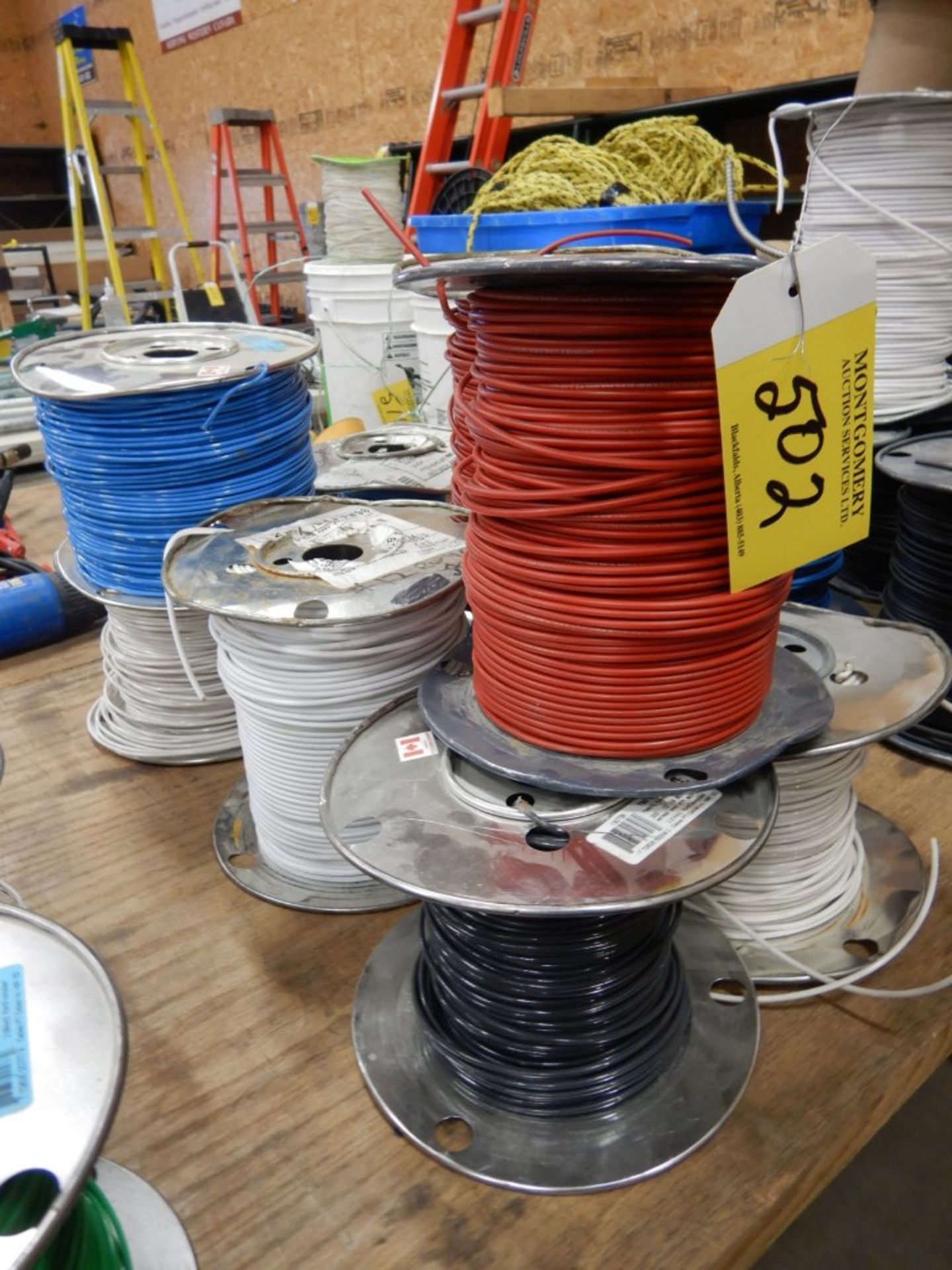 L/O 12 GA RW90 SOLID CU ELECTRICAL WIRE - Image 2 of 2