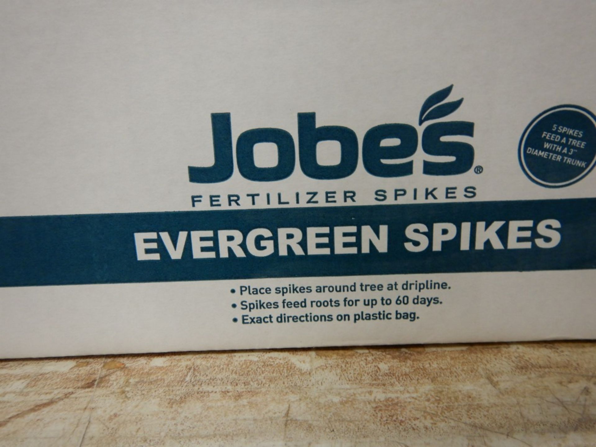 L/O JOBES EVERGREEN TREE FERTILIZER SPIKES - Image 2 of 2