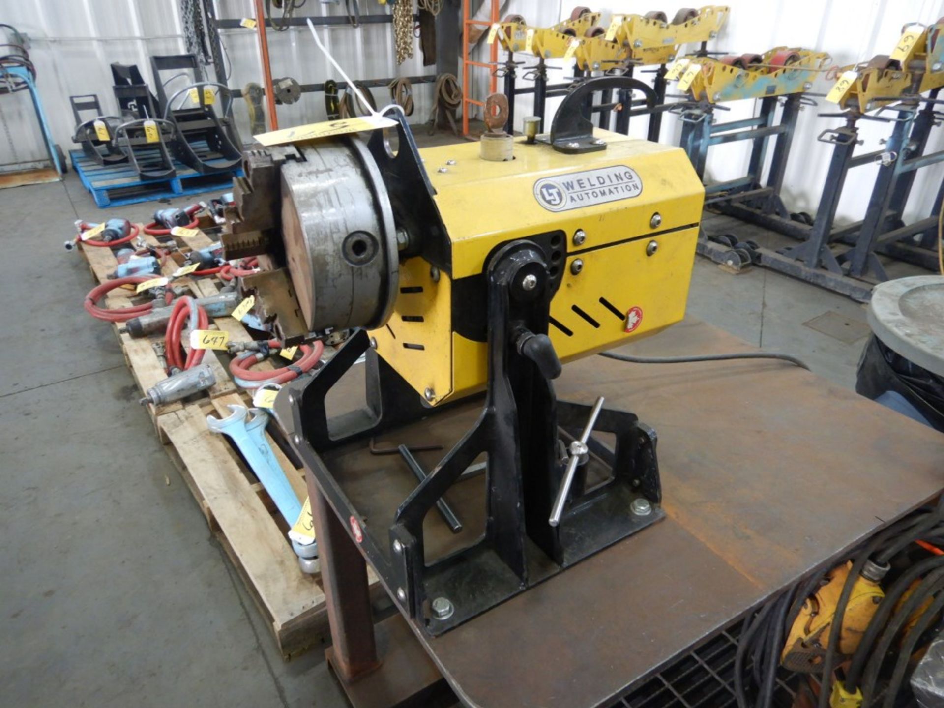 LJ WELDING 300 LB BENCH TOP POWERED TILT WELD POSITIONER MODEL 08P-200 S/N 0542013 W/FOOT - Image 3 of 6