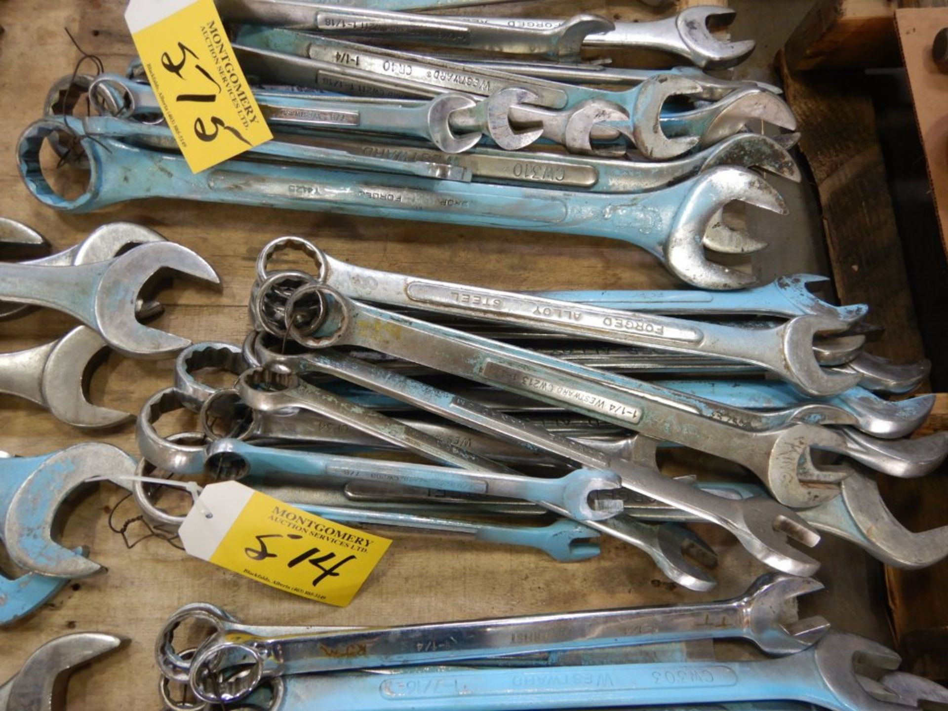 L/O ASSORTED COMBINATION WRENCHES