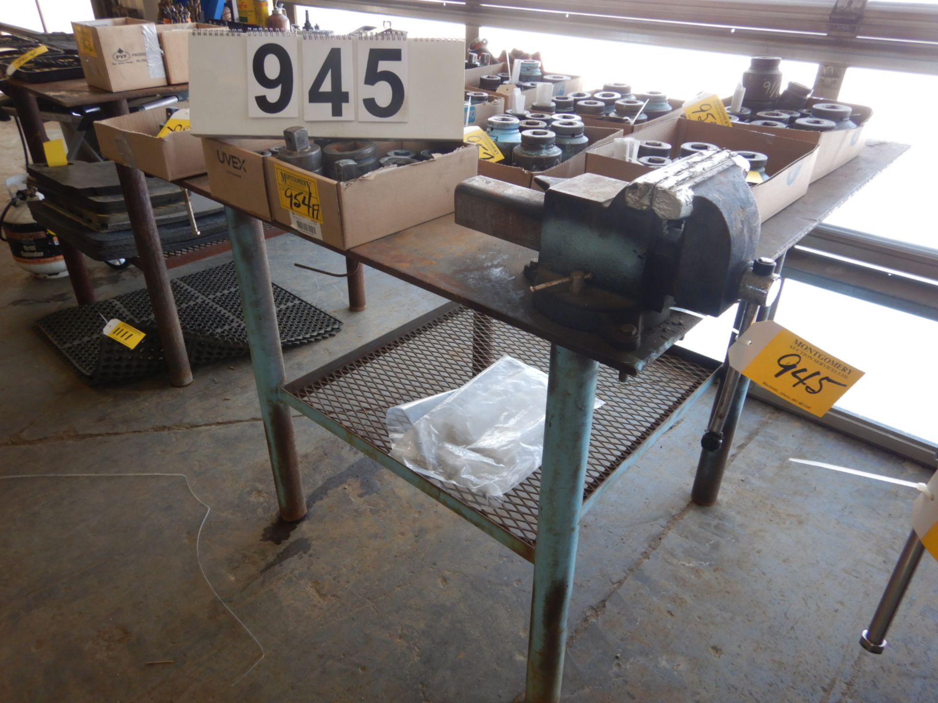46"X48" STEEL WELDING TABLE W/6" BENCH VISE, RIDGID BC610A PIPE VISE