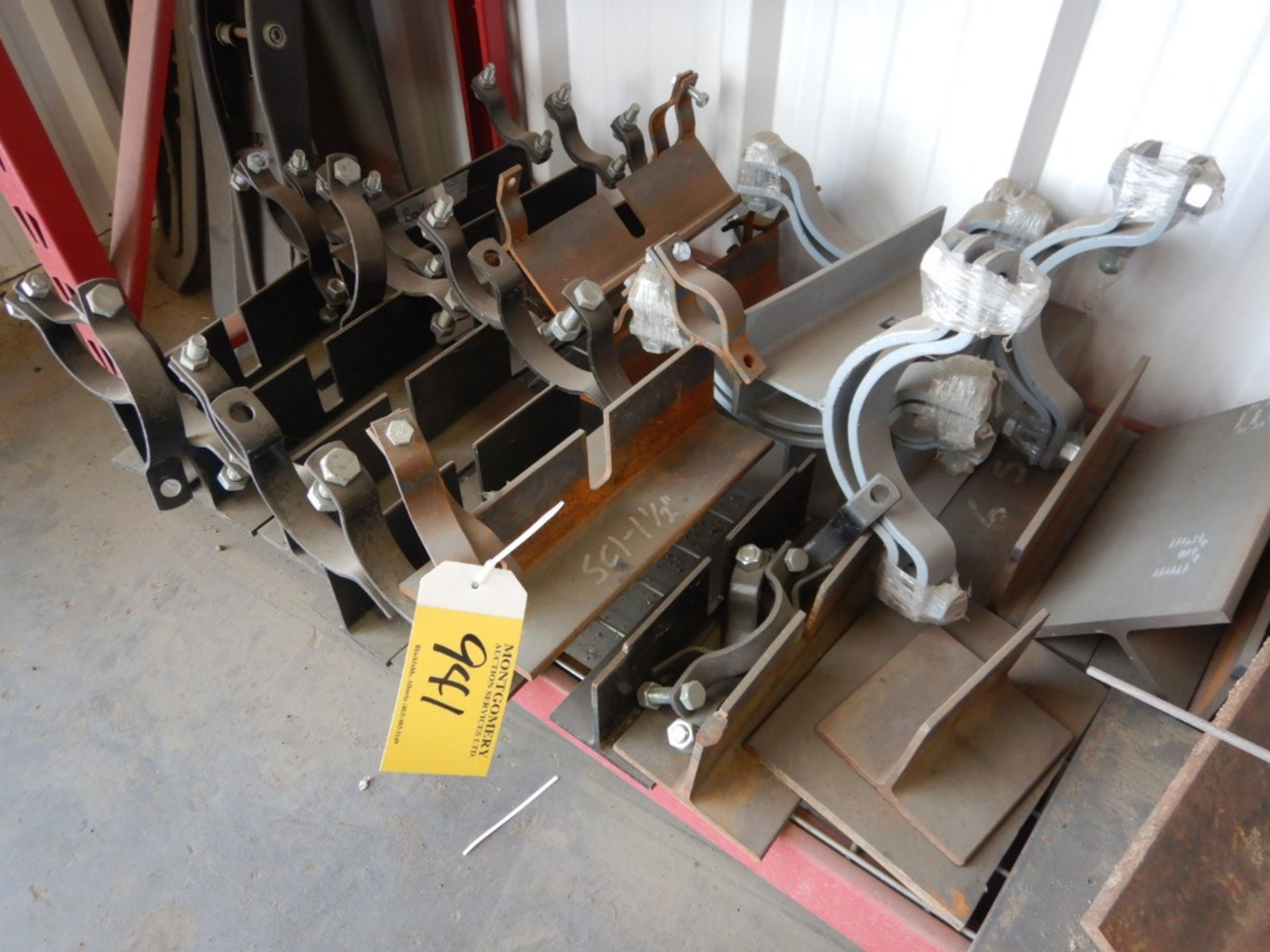 L/O ASSORTED PIPE CLAMPS - Image 2 of 3