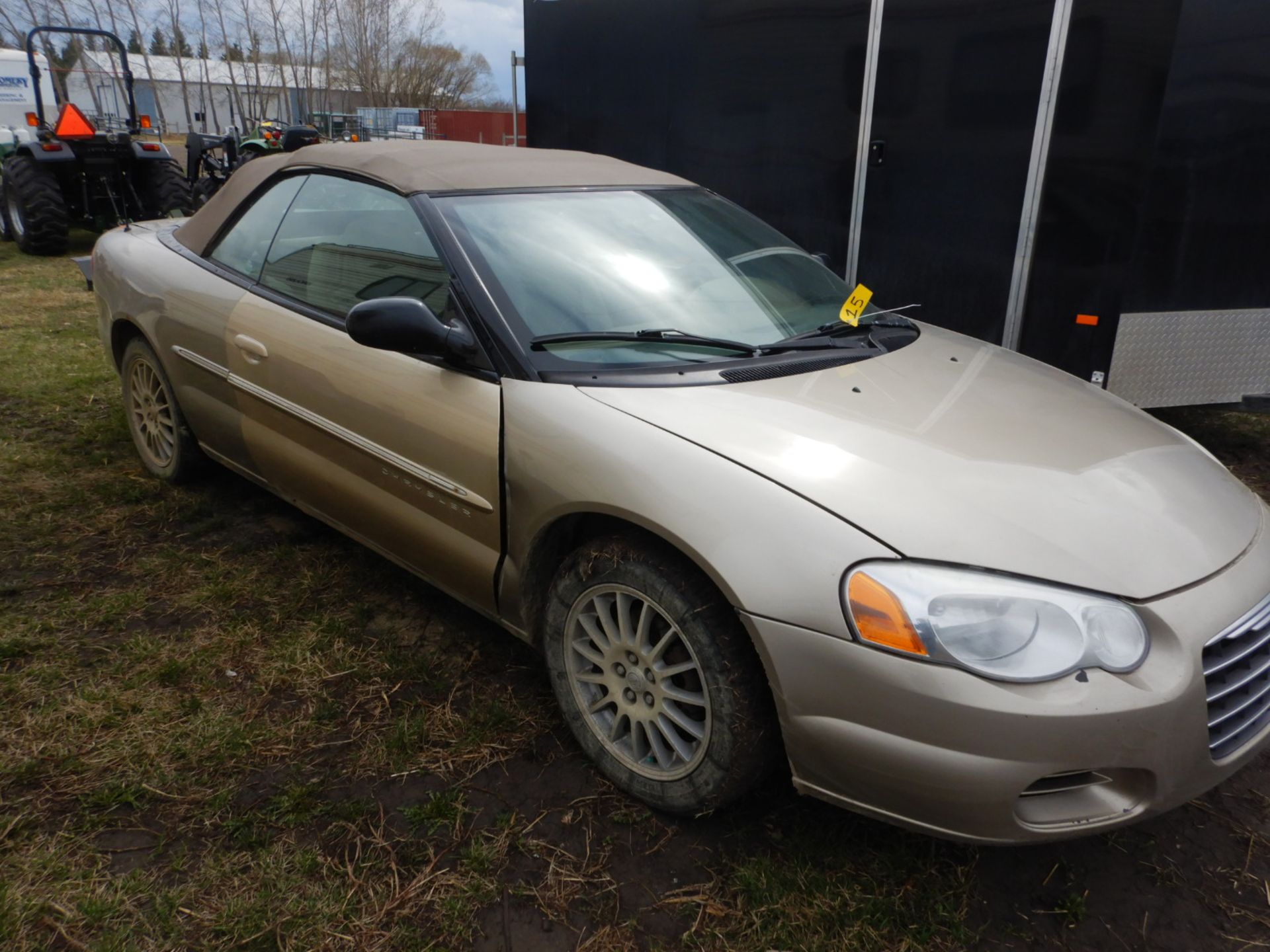 2004 CHRYSLER SEEBRING CONVERTIBLE S/N 1C3EL45R84N133940, 282,241 KM SHOWING - Image 2 of 4