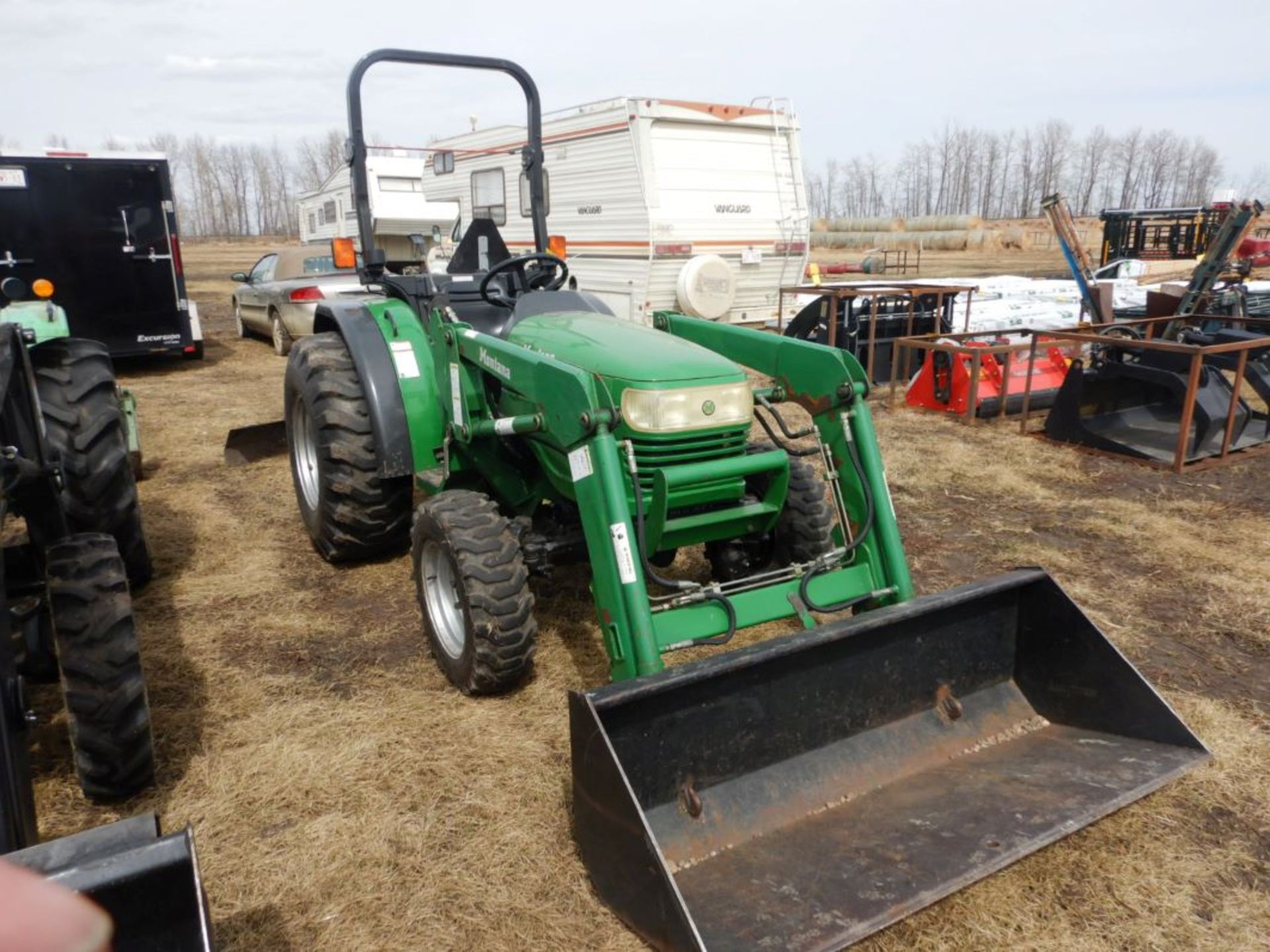 MONTANA 3840 4X4 COMPACT TRACTOR W/FEL, 3PT, ROPS, 397 HR showing S/N 21F4FAF0091 - Image 7 of 8