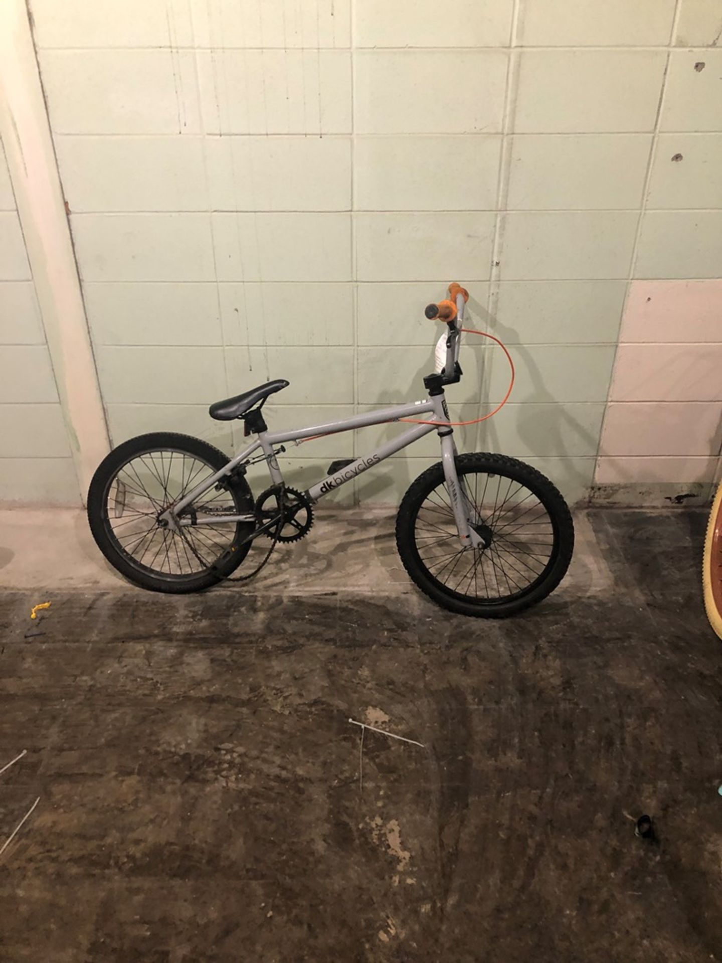 DK BICYCLE GREY SIZE 20 inches BMX Speed 1 Tag # 180
