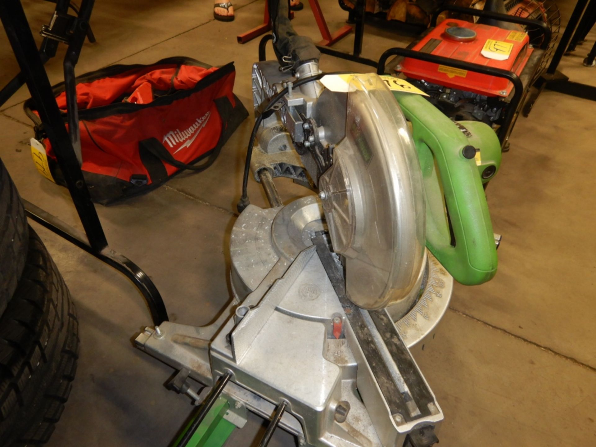 SUPERIOR SLIDING COMPOUND MITRE SAW W/LAZER - Image 2 of 2