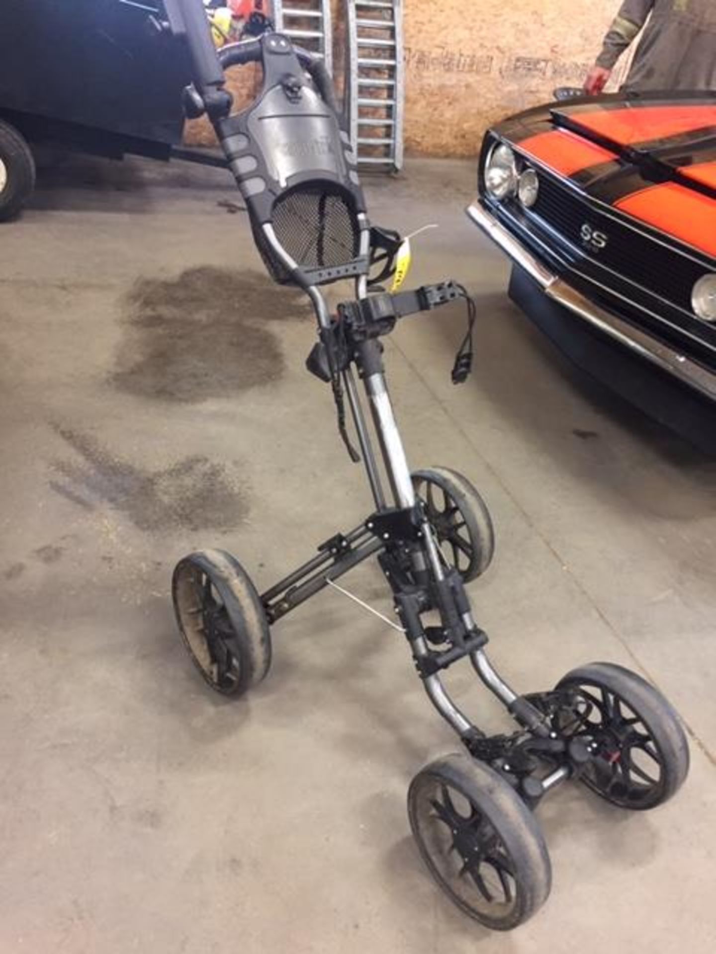 CADDY TEK GOLF PUSH/PULL FOLDING 4 WHEEL CART - Image 2 of 3