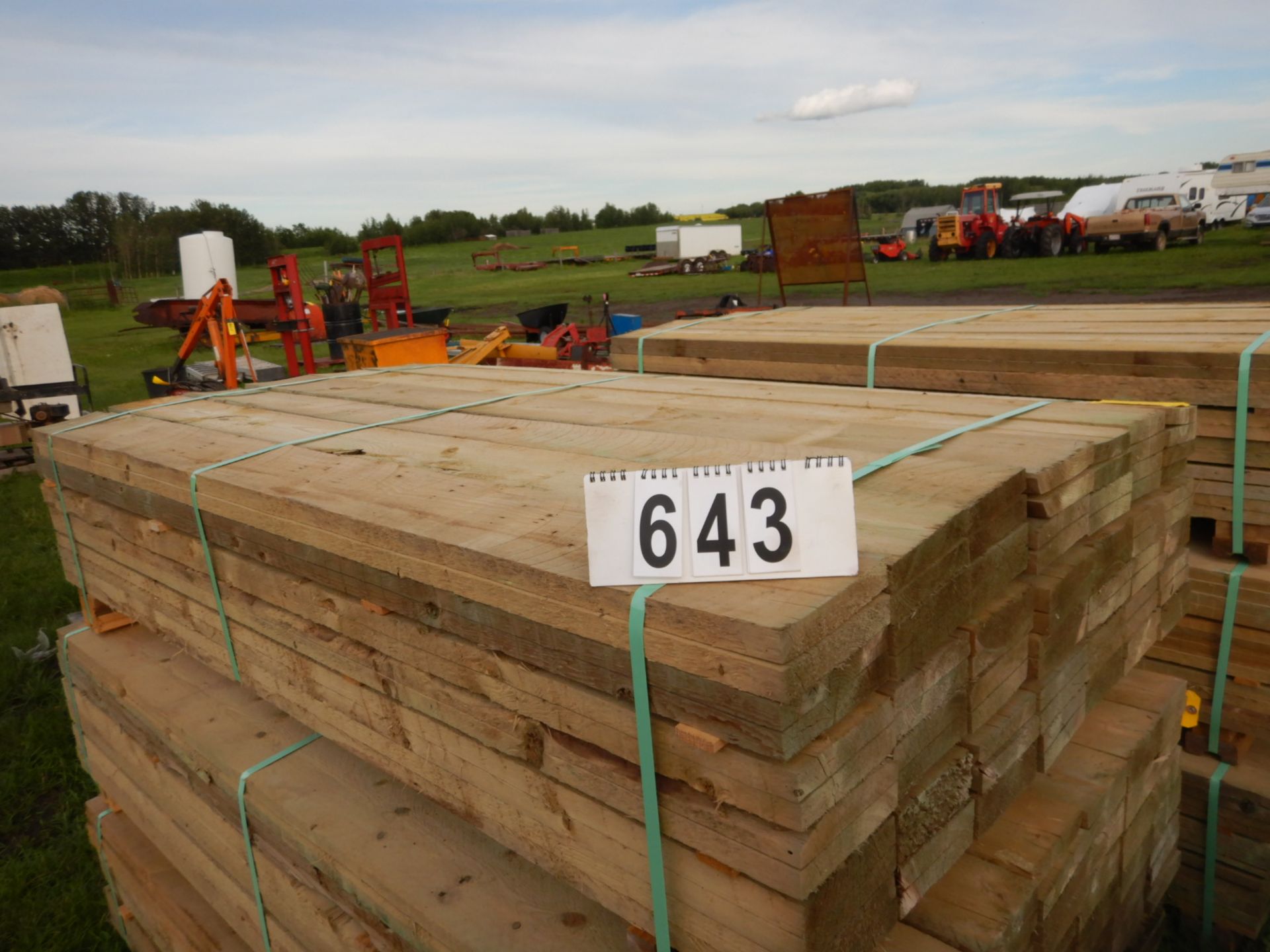 84 PC 1X6X6FT ROUGH PRESSURE TREATED FENCE BOARDS