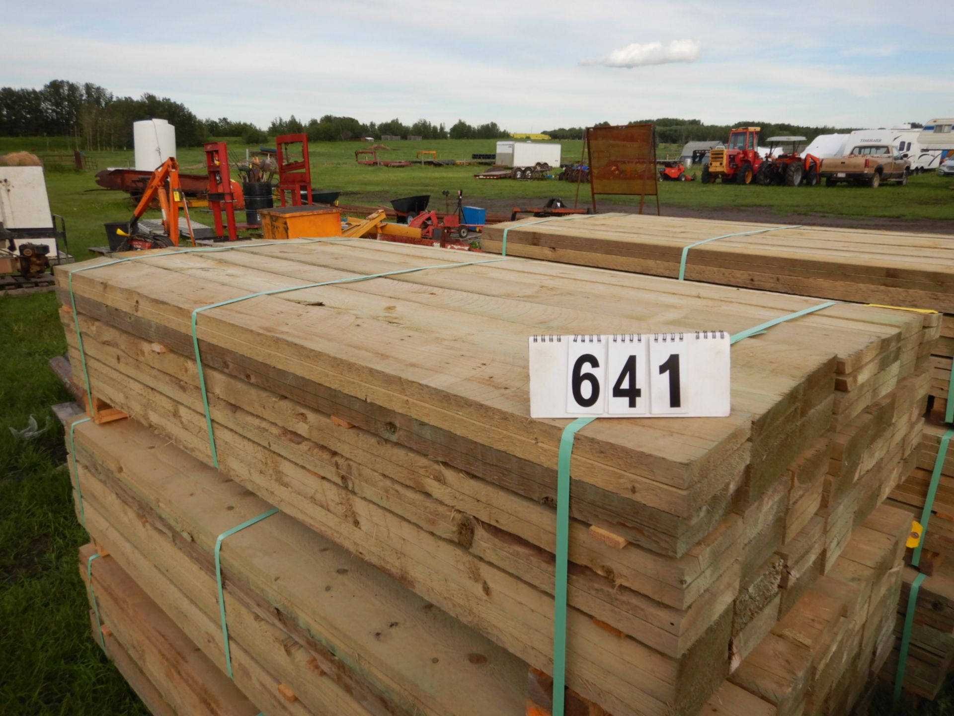 84 PC 1X6X6FT ROUGH PRESSURE TREATED FENCE BOARDS