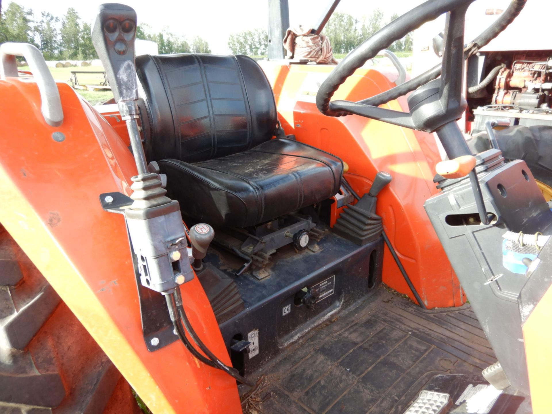 AGCO ST45 4WD COMPACT TRACTOR W/AGCO SL48 FEL, PALLET FORK ATTACH,(NO BUCKET), 3 PT, HYD, ROPS, - Image 7 of 7