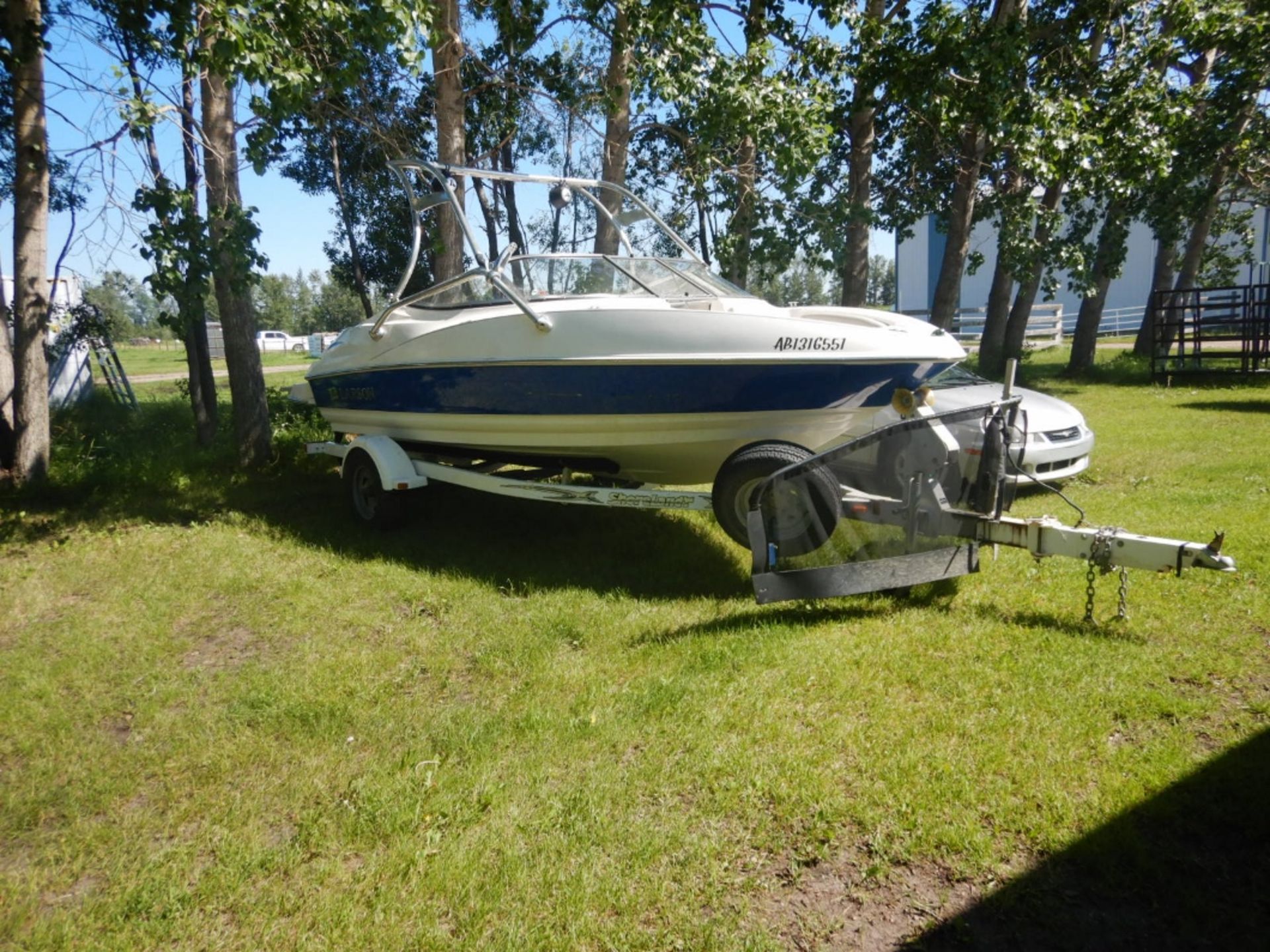 2008 LARSON SENZA SEN-186 I/O /SS MOTORBOAT & TRAILER - Image 6 of 18