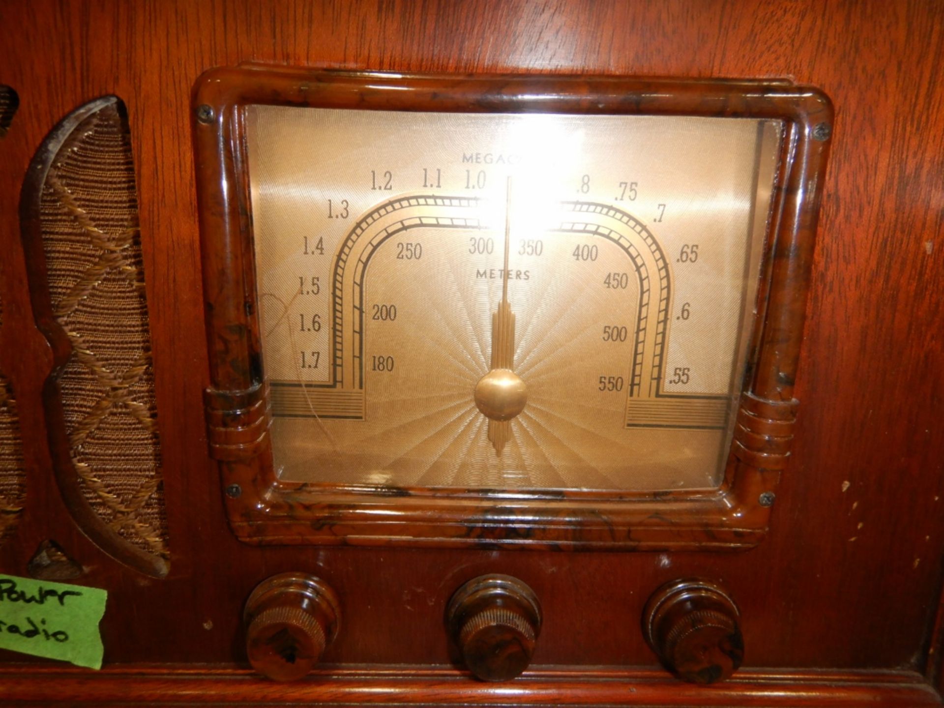 VINTAGE STORMBERG-CARLSON FLOOR MODEL CABINET RADIO - MEGACYCLE - FRONT DOOR - Image 4 of 5