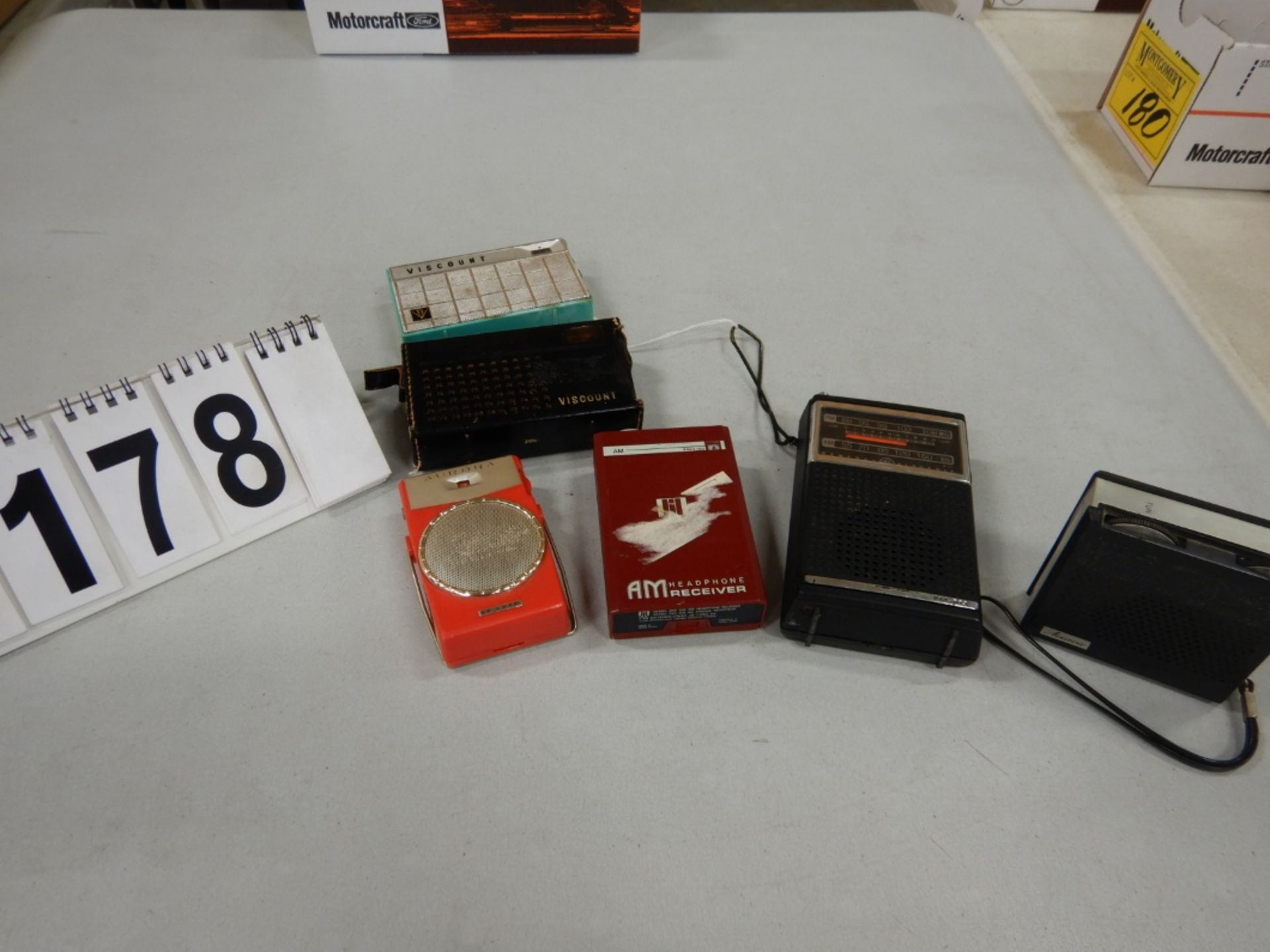 LOT OF 5 ASSORTED TRANSISTOR RADIOS